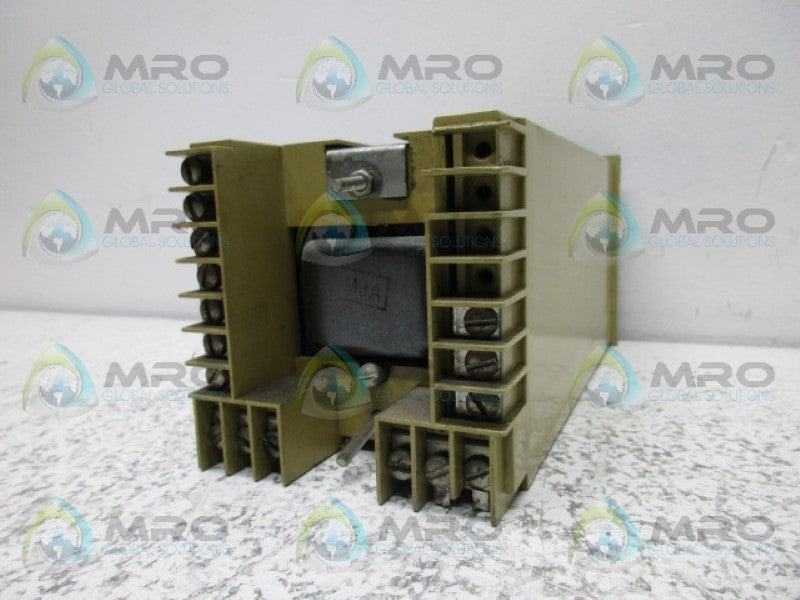 BARBER-COLMAN 595C-00056-100-0-00 TEMPERATURE CONTROLLER   UNMP