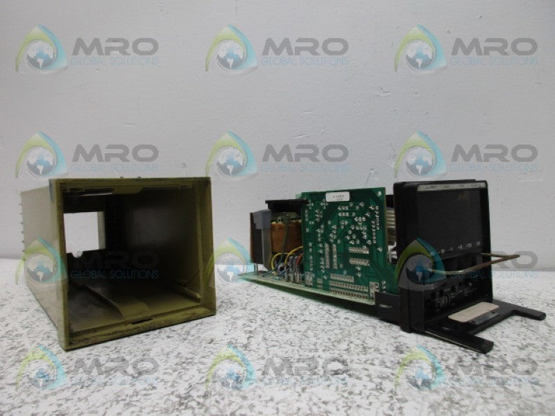 BARBER-COLMAN 595C-00056-100-0-00 TEMPERATURE CONTROLLER   UNMP