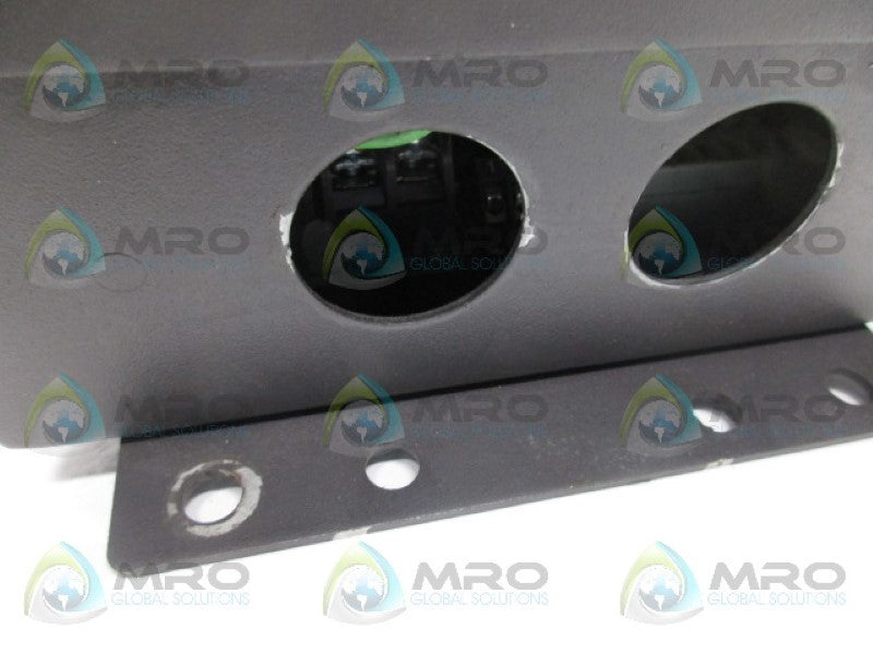 STI LCC-FB-DC1-U LIGHT CURTAIN CONTROLLER  UNMP