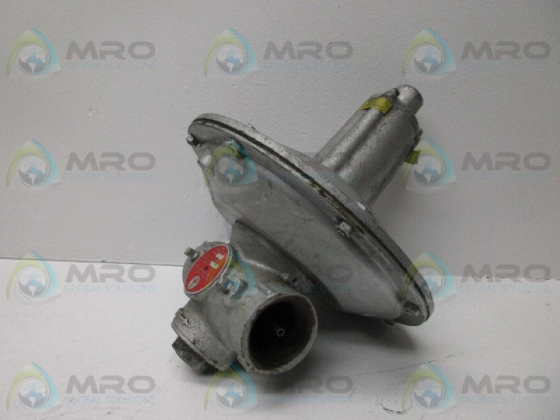 NORTH AMERICAN 7349-G-3 GAS REGULATOR * USED*