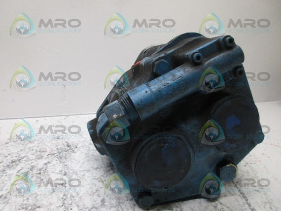 VICKERS PVB20-RS-20-CM-1-1 HYDRAULIC PUMP * USED *