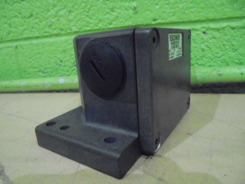 EUCHNER 082318 (RGBF02R12-502-M) NSNP