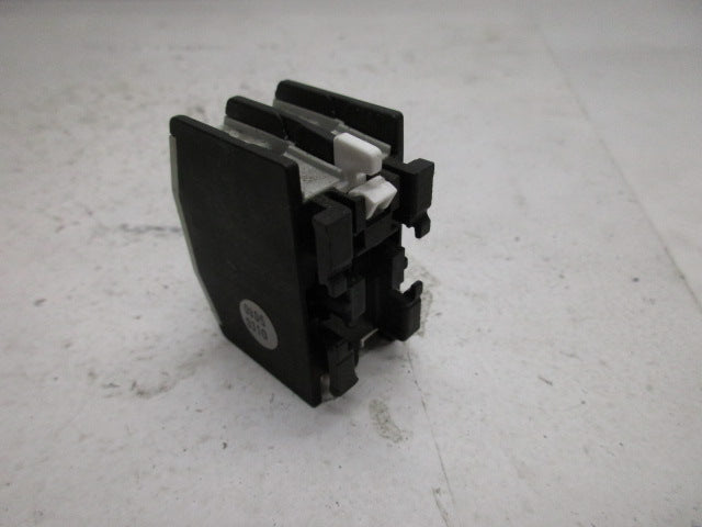 KLOCKNER MOELLER 11DILM AUXLIARY CONTACT BLOCK * USED *