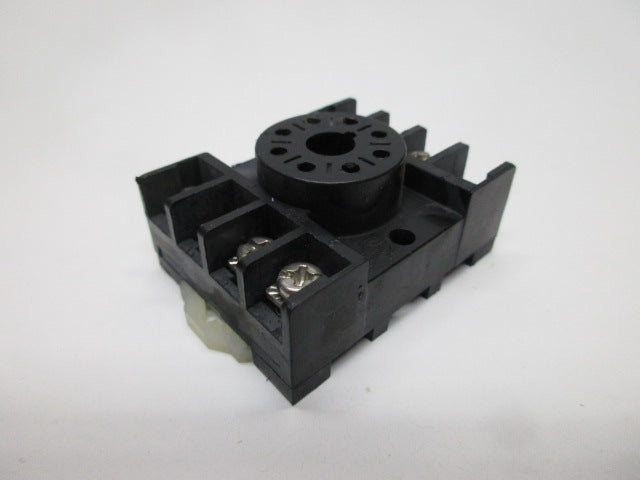 ALLEN BRADLEY 700-HN125 SER. A RELAY SOCKET *USED*
