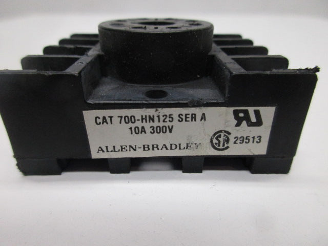 ALLEN BRADLEY 700-HN125 SER. A RELAY SOCKET *USED*