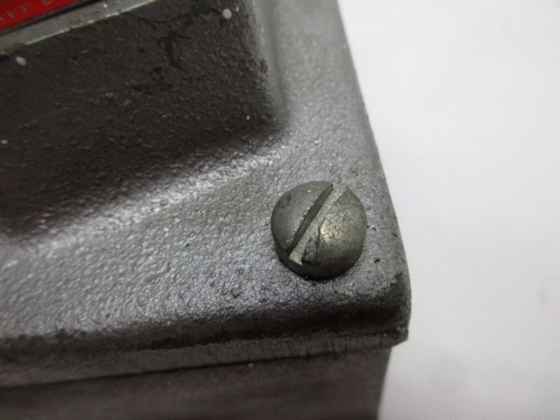 CROUSE HINDS EFS215 PUSH BUTTON STATION  UNMP