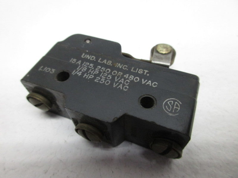 MICRO SWITCH BZ-RW822-A2 ROLLER LEVER  UNMP