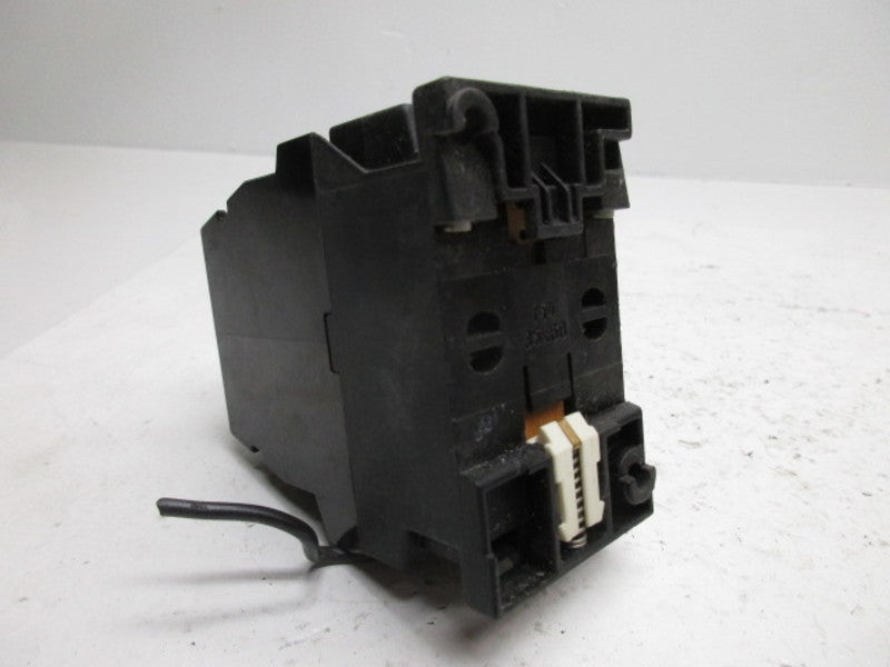 SIEMENS 3TB4010-0A CONTACTOR  UNMP