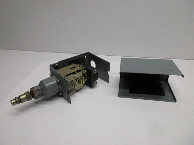 INDUSTRIAL SPARE PART 836-35A SER.A PRESSURE CONTROL  UNMP