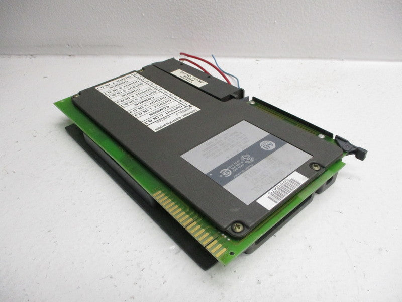 ALLEN BRADLEY 1771-OZL OUTPUT MODULE *USED*