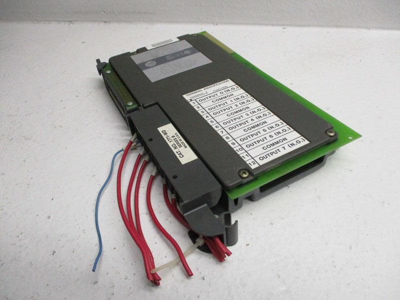 ALLEN BRADLEY 1771-OZL OUTPUT MODULE *USED*