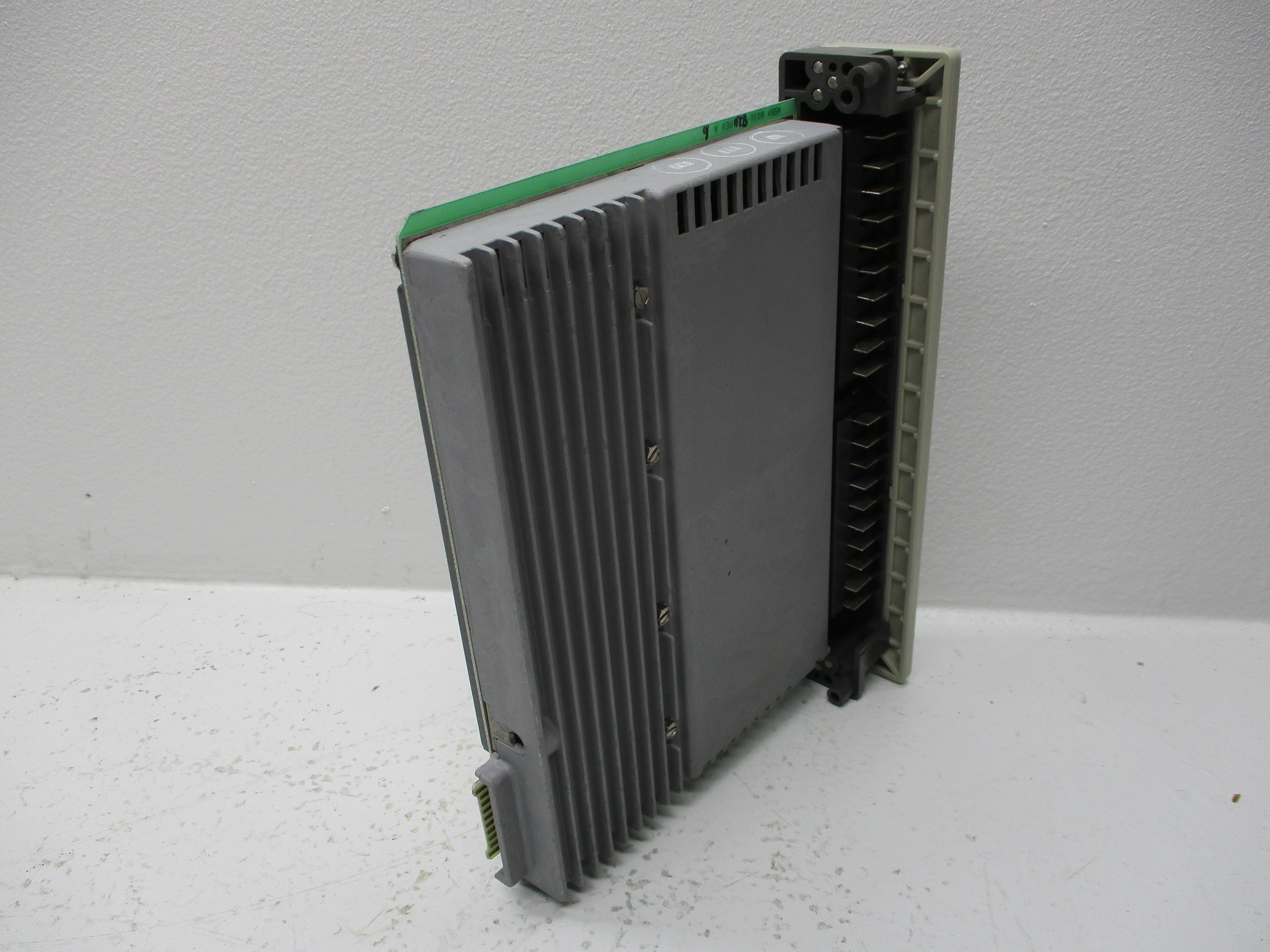 AEG MODICON AS-B825-016 *USED*