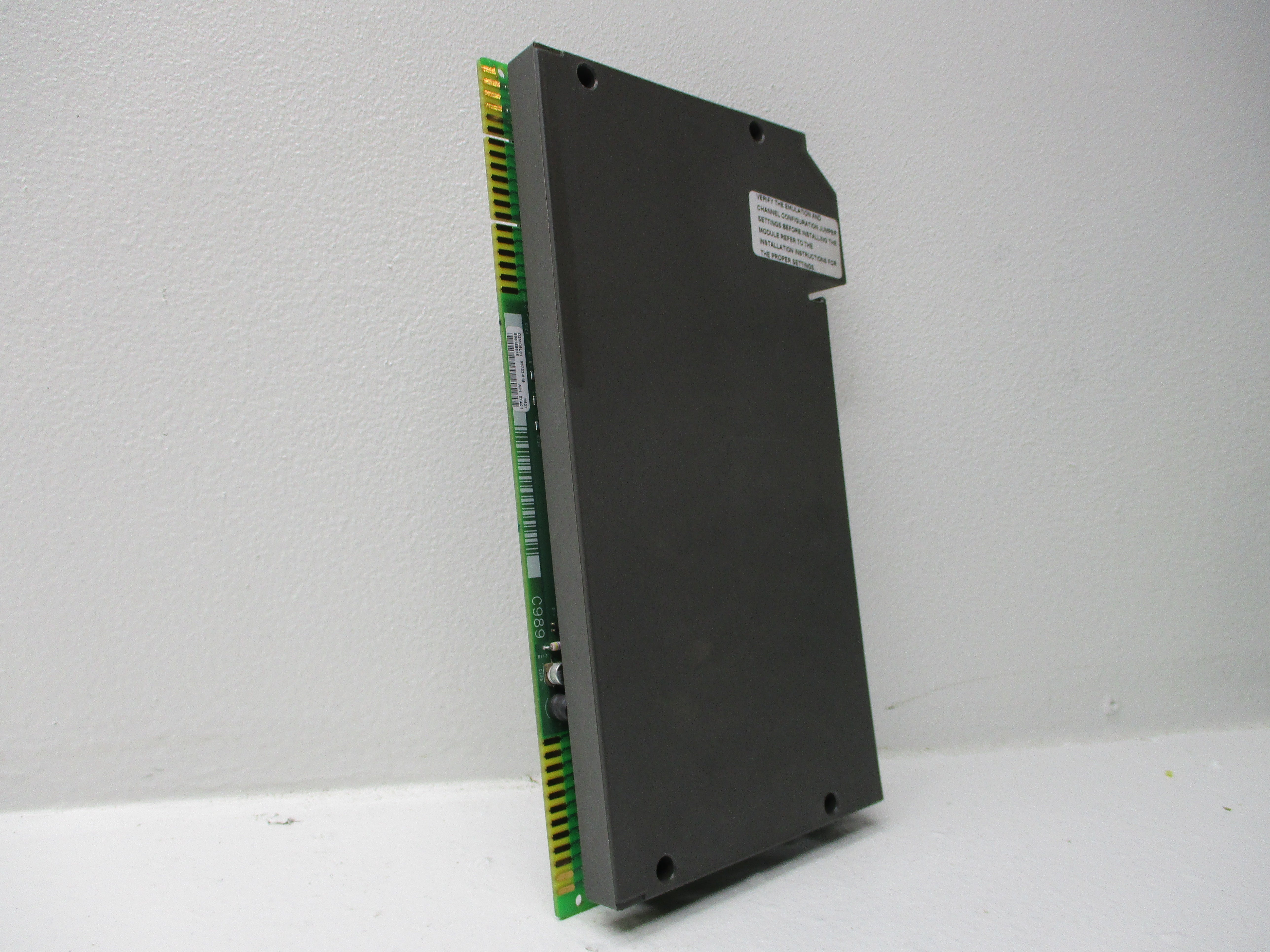 ALLEN BRADLEY 1771-IFE SER. C F/W: B UNMP