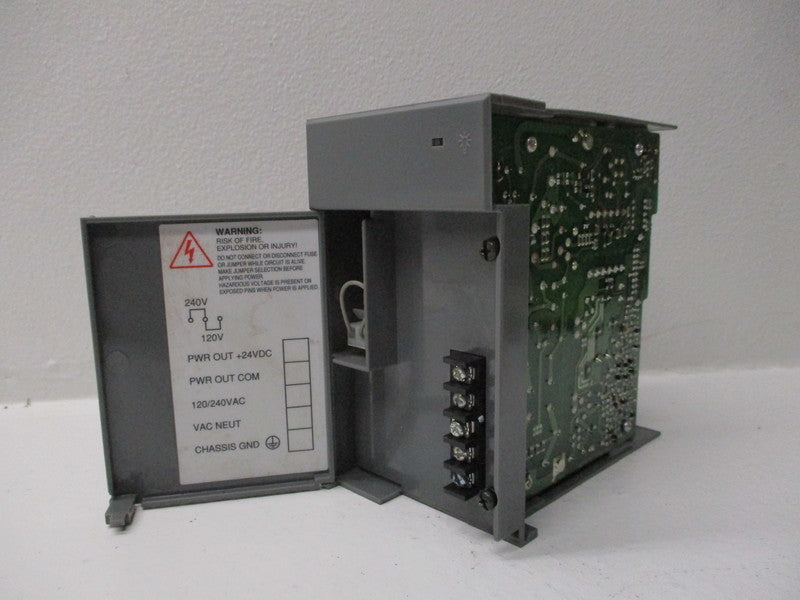 ALLEN BRADLEY 1746-P2 SER. C UNMP