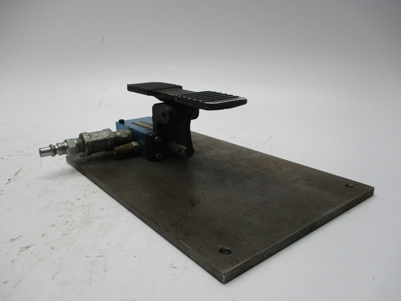 AUTOMATIC VALVE L0703BALR (AS PICTURED) UNMP