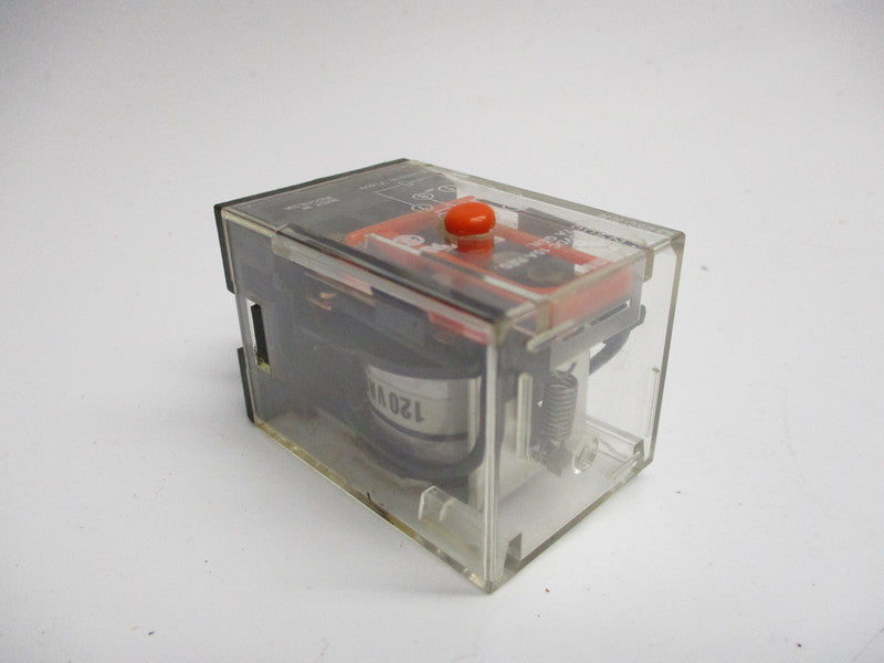 CUTLER HAMMER D3PR2A RELAY 250VAC UNMP