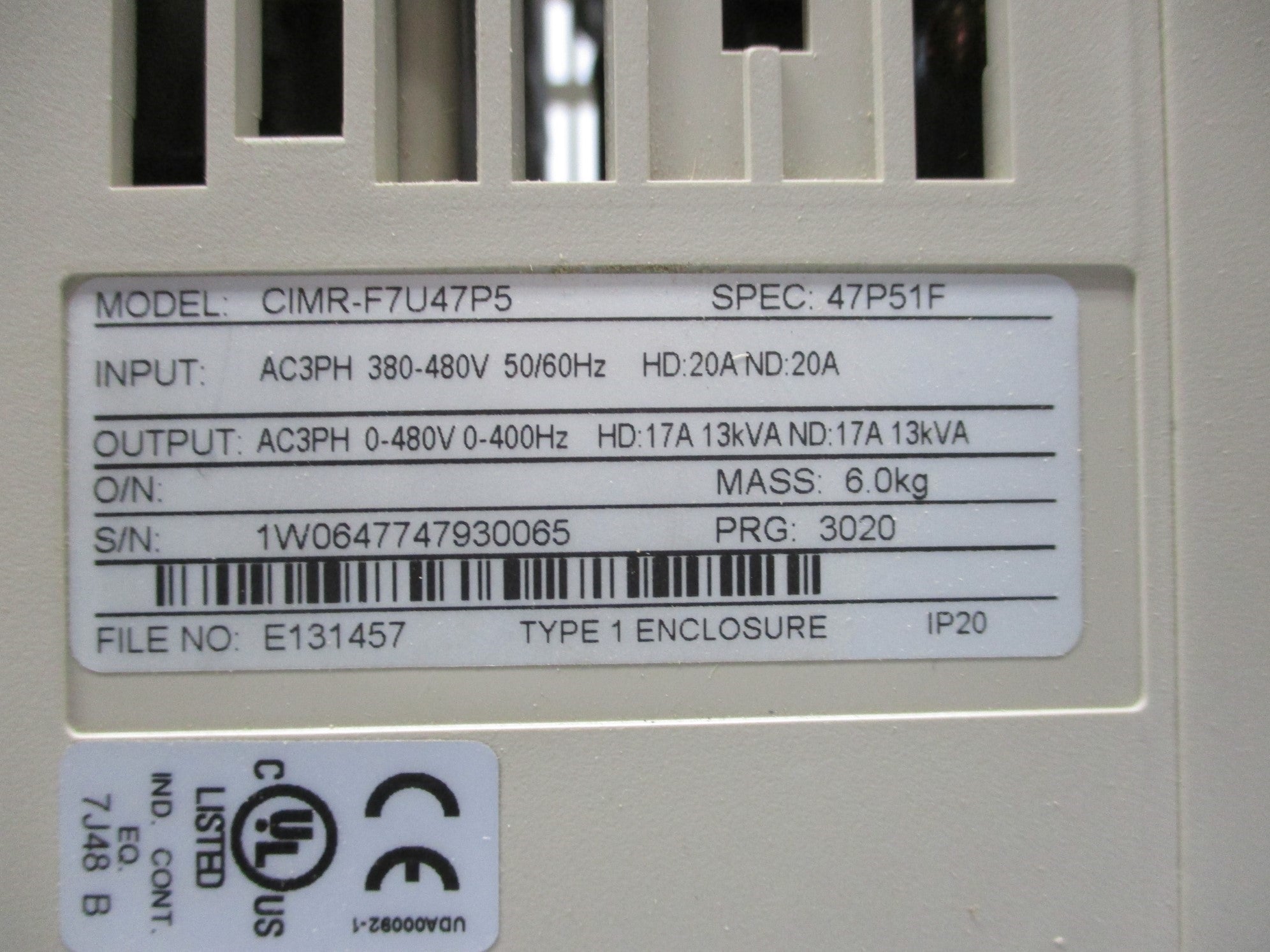 YASKAWA CIMR-F7U47P5 UNMP