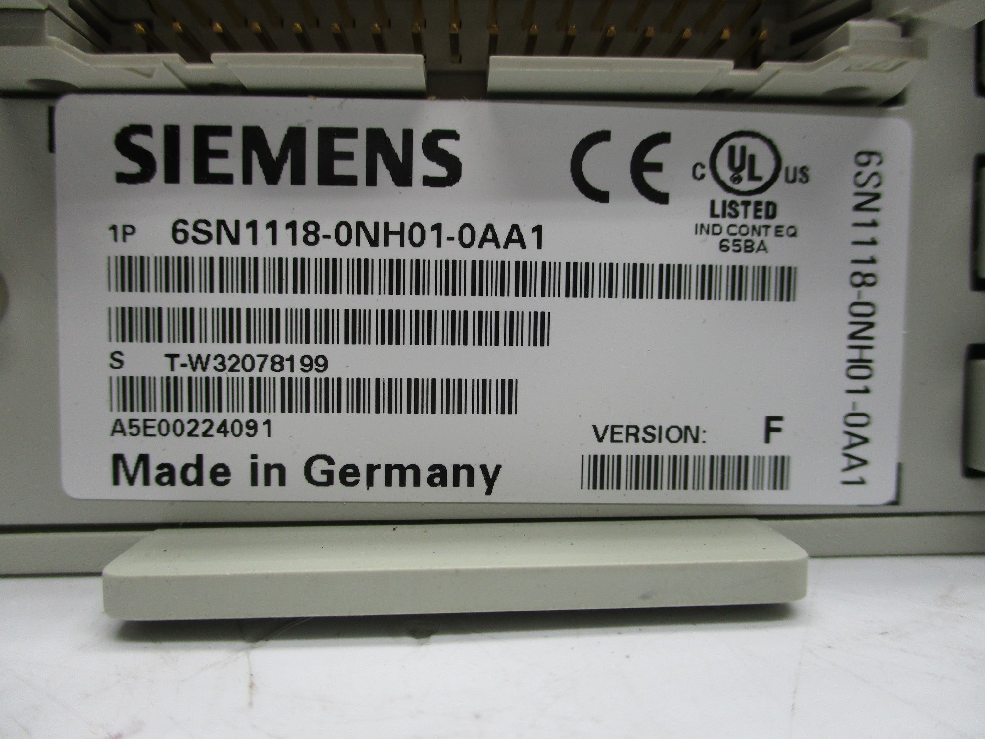 SIEMENS 6SN1118-0NH01-0AA1 VER. F NSMP