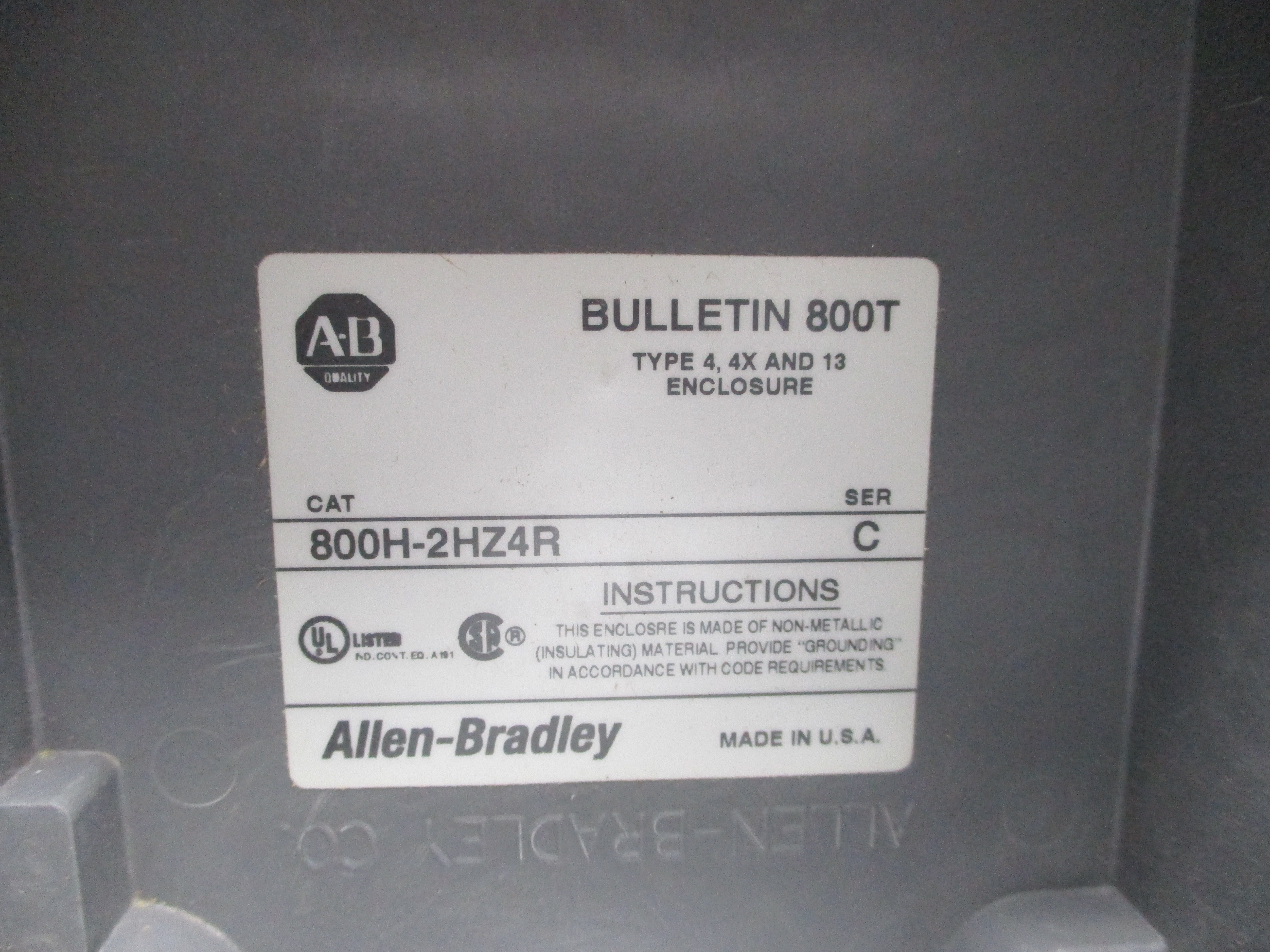ALLEN BRADLEY 800H-2HZ4R SER. C (BR/WH) NSMP