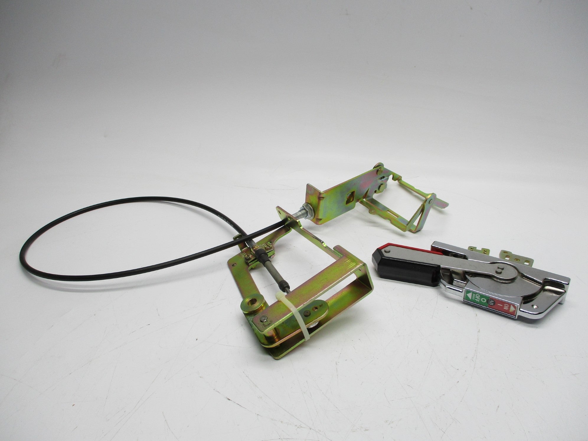 ALLEN BRADLEY 140U-H-FCS04 SER. B NSMP