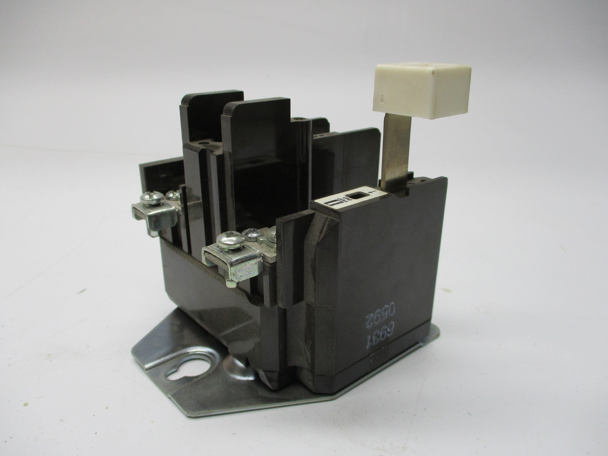 CUTLER HAMMER C300CN1 SER. A2 30A NSMP