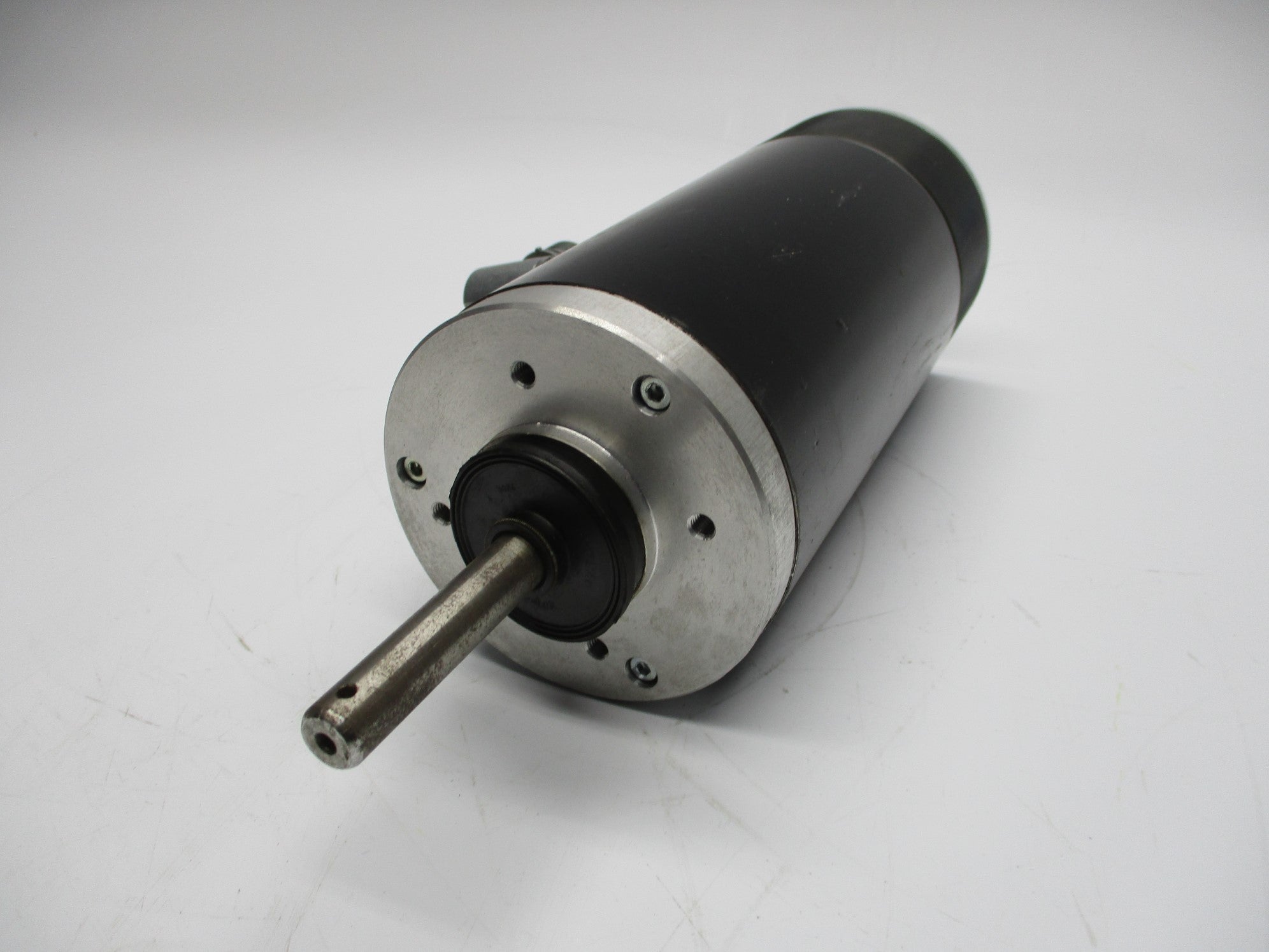 LENZE SSN40-1GDAR-063C22 UNMP
