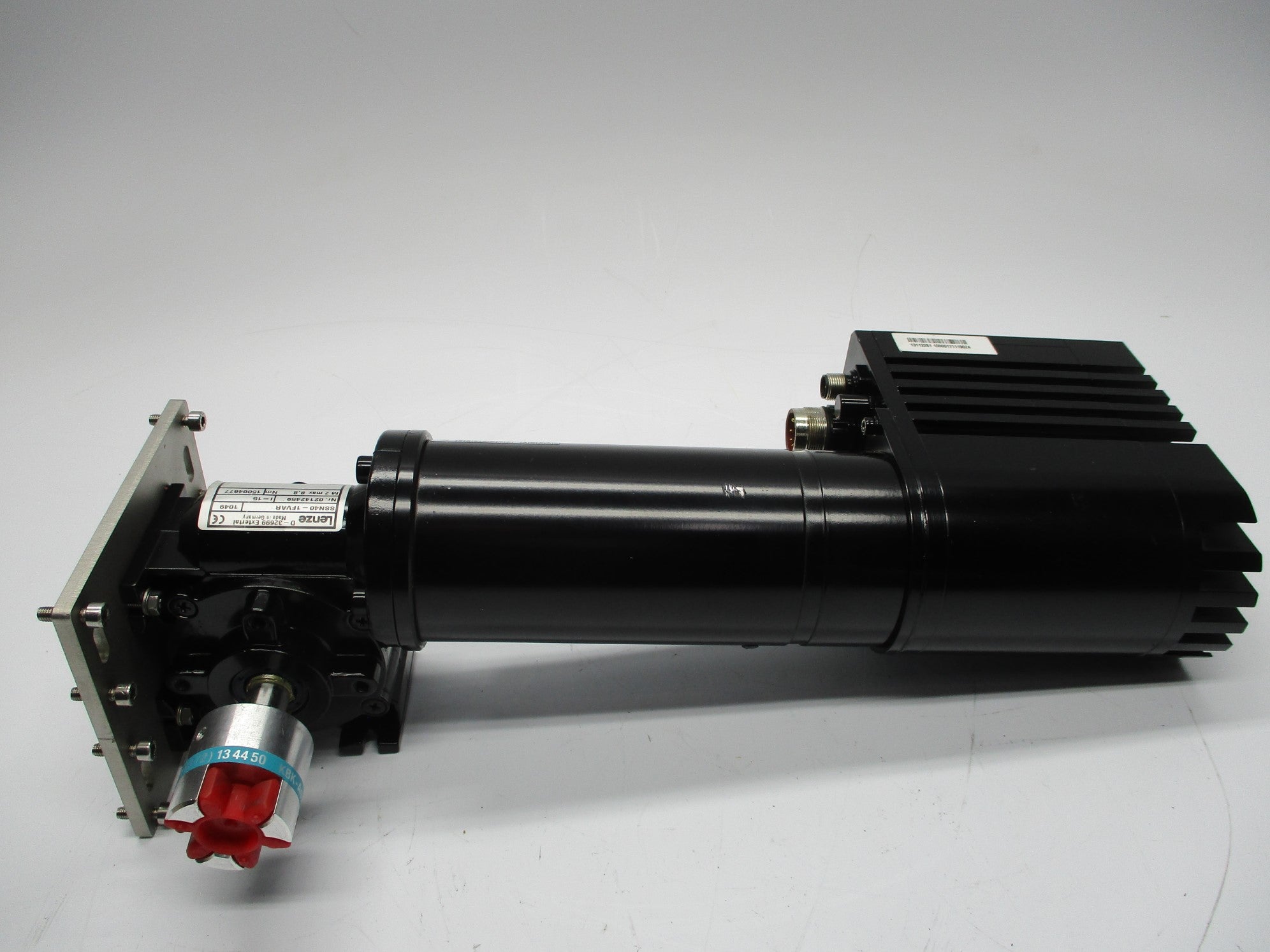 LENZE SSN40-1GVAR-047C22 SSN40-1FVAR (AS PICTURED) NSNP