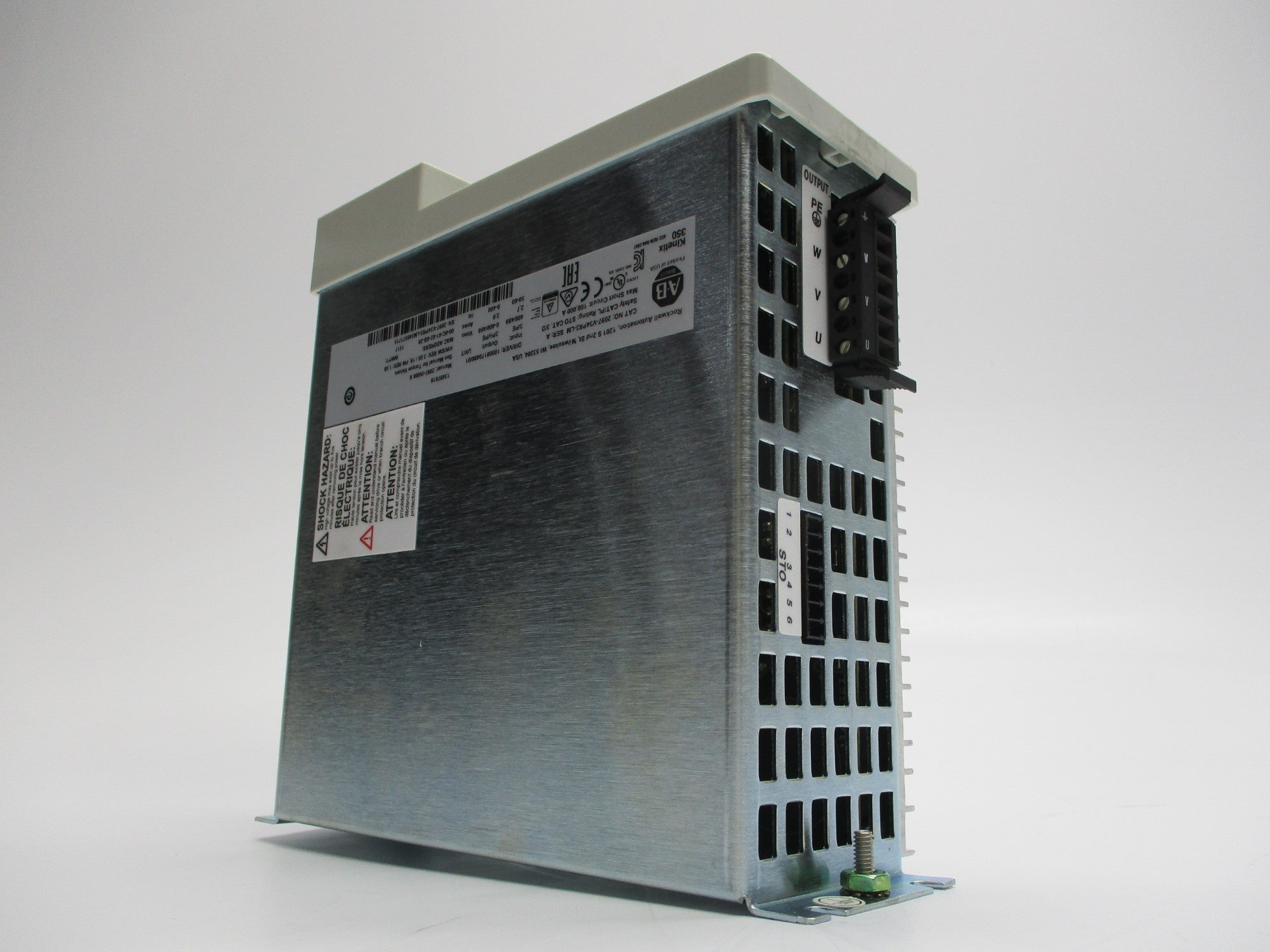 ALLEN BRADLEY 2097-V34PR3-LM SER. A F/W 1.58 UNMP