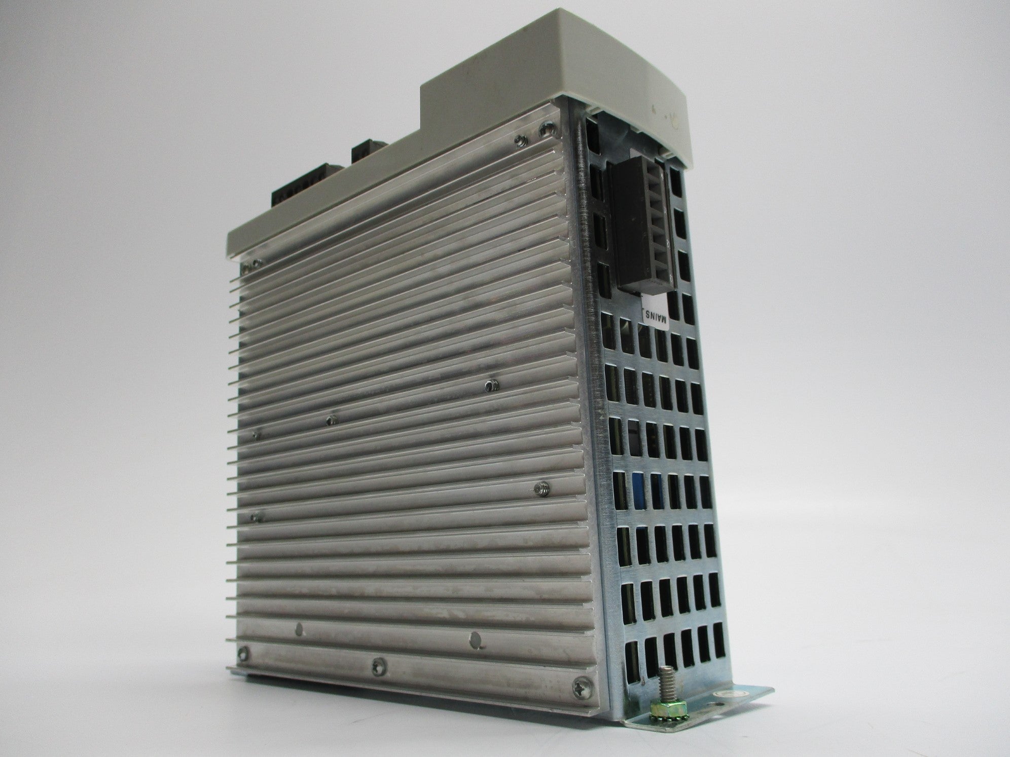ALLEN BRADLEY 2097-V34PR3-LM SER. A F/W 1.58 UNMP
