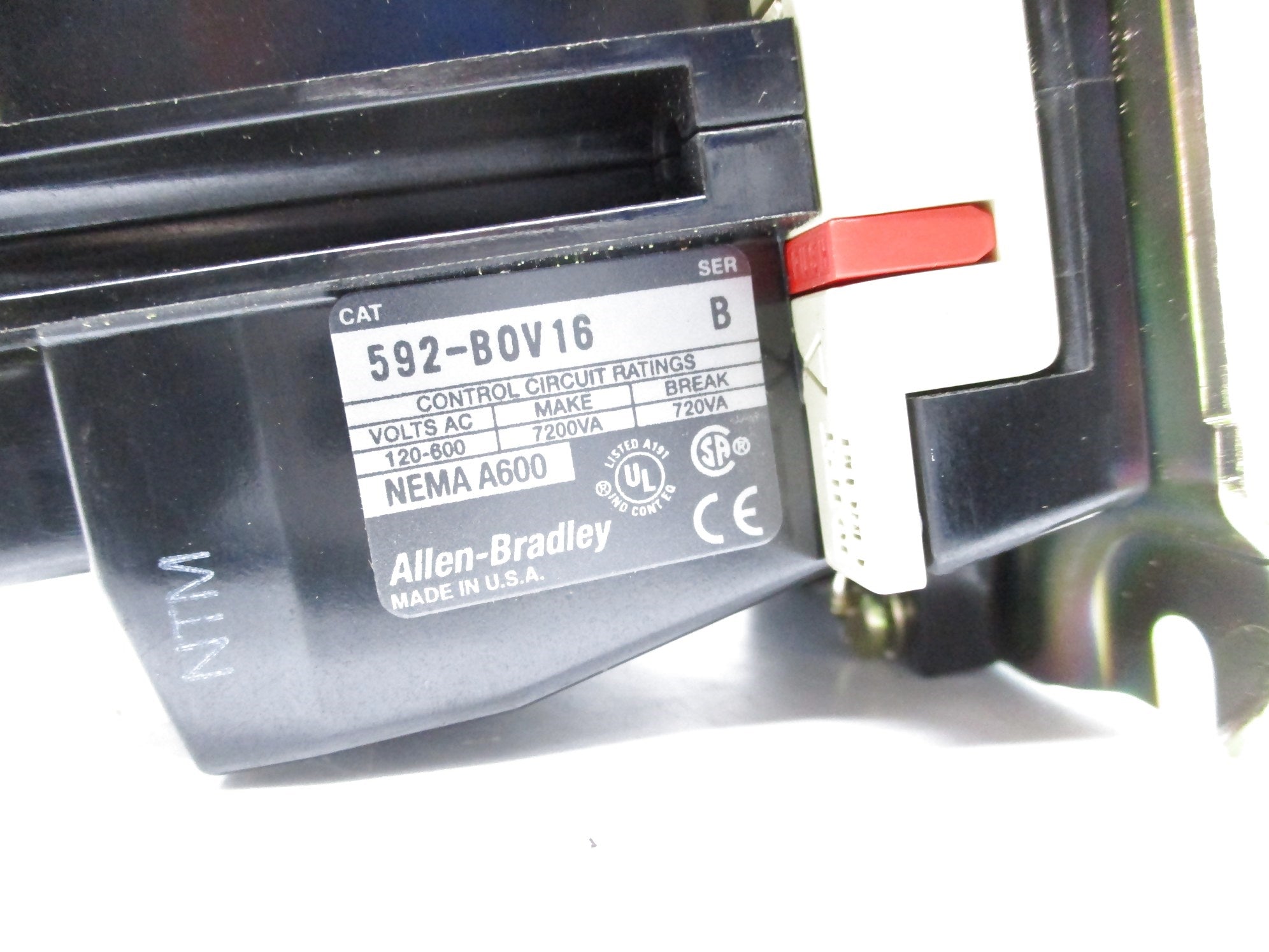 ALLEN BRADLEY 592-B0V16 SER. B NSMP