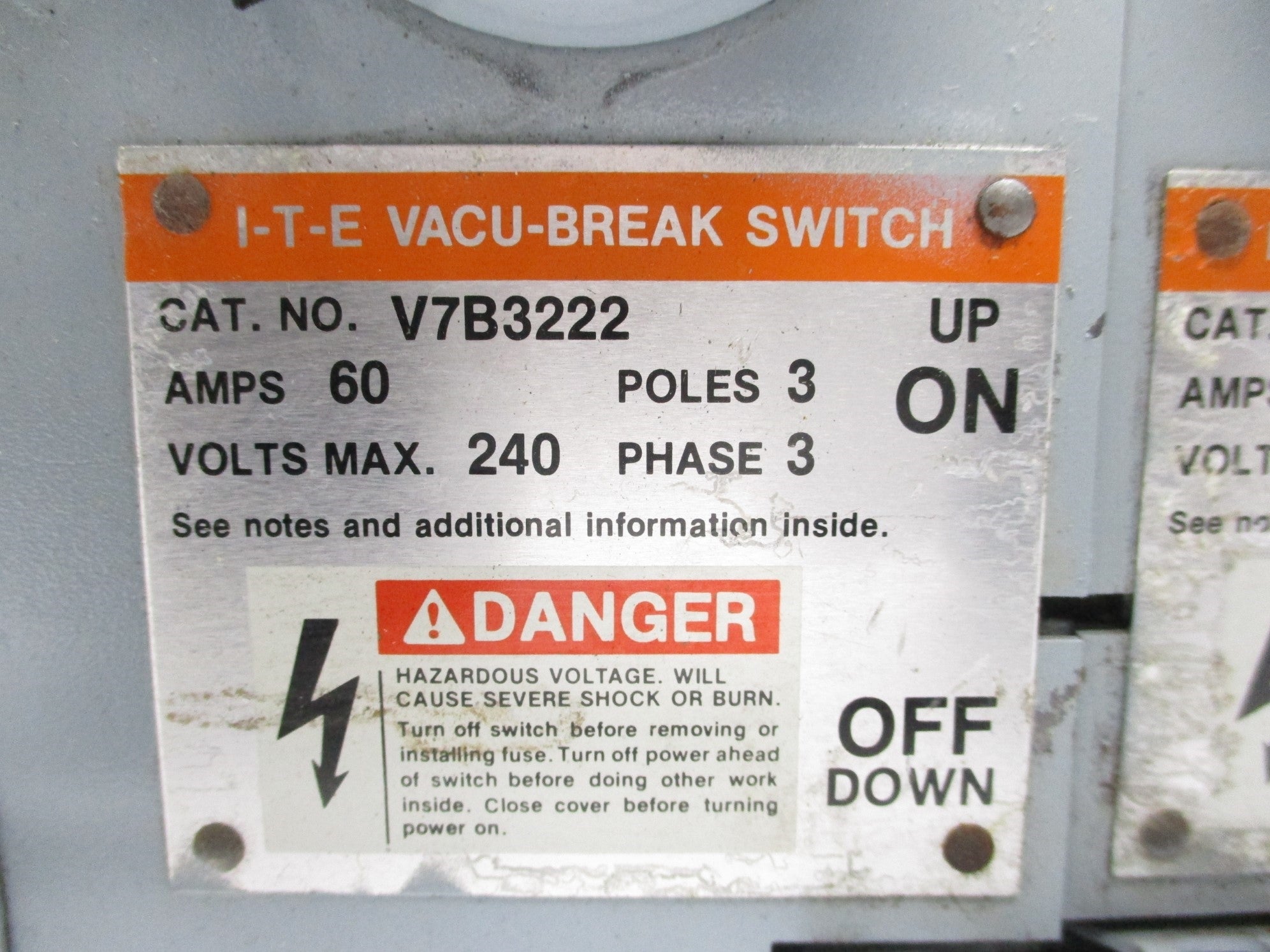 ITE V7B3222 UNMP