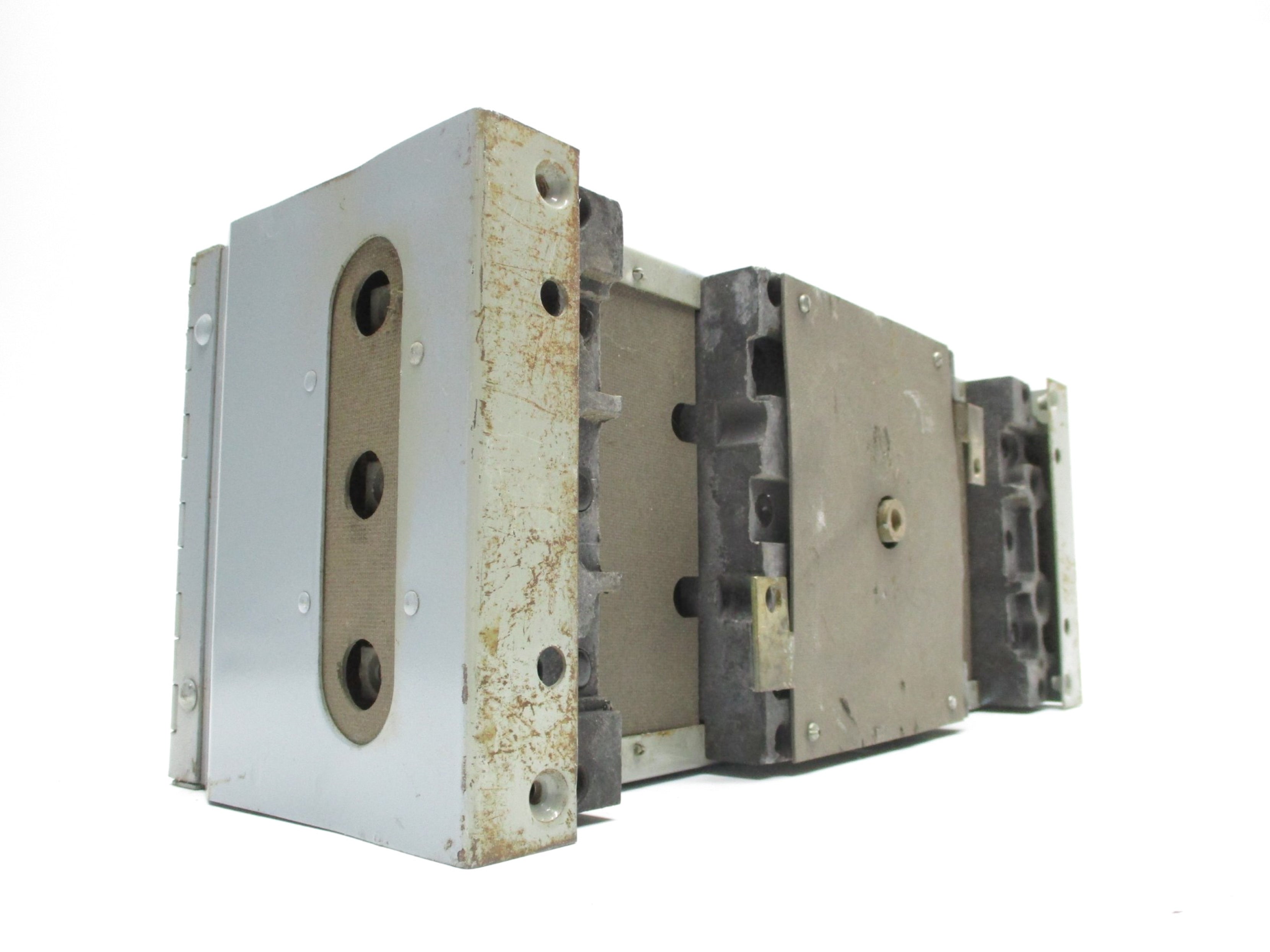 ITE V7E3233 100A UNMP