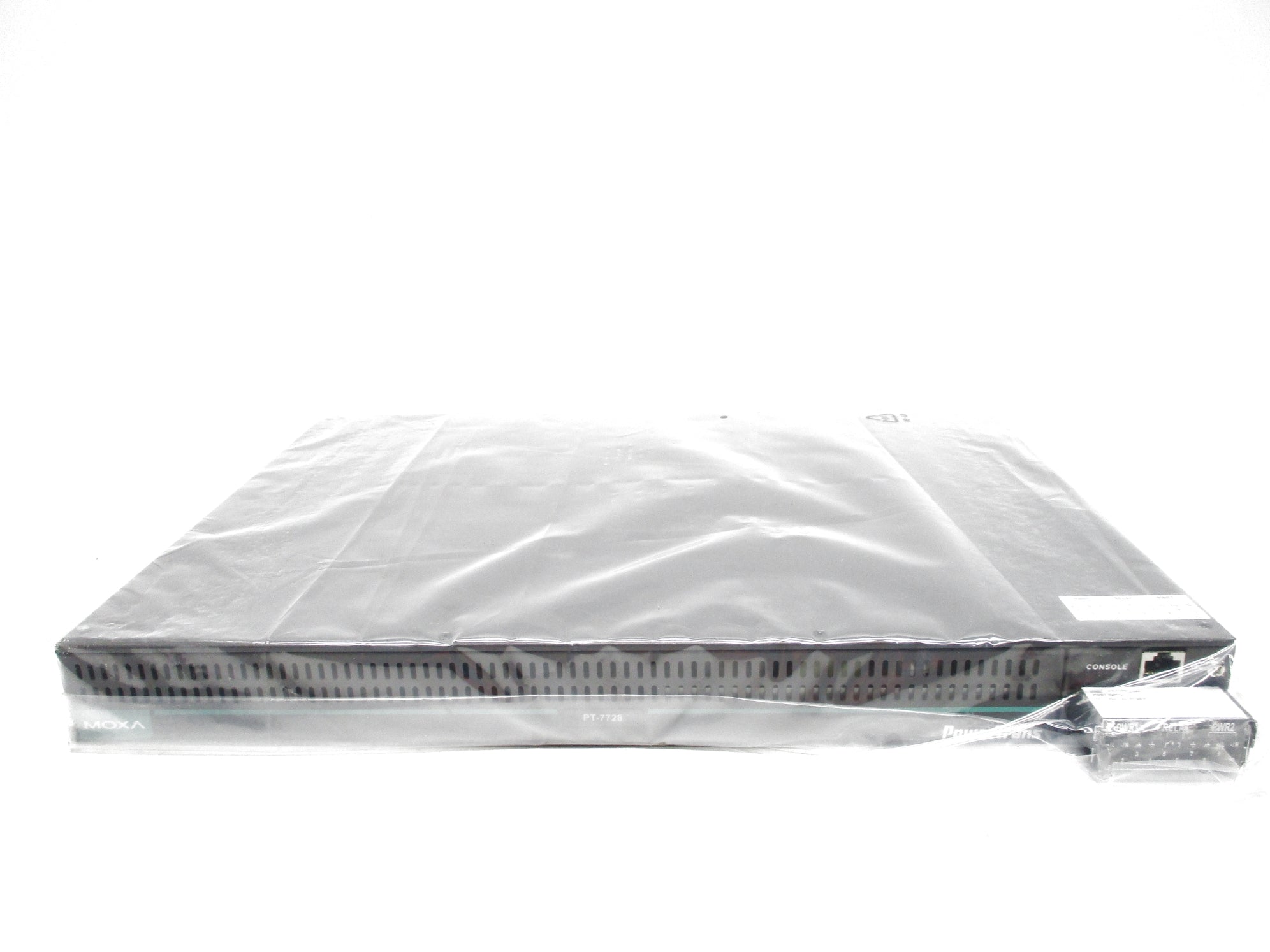 MOXA PT-7728-F-HV NSFS – MRO Global Solutions