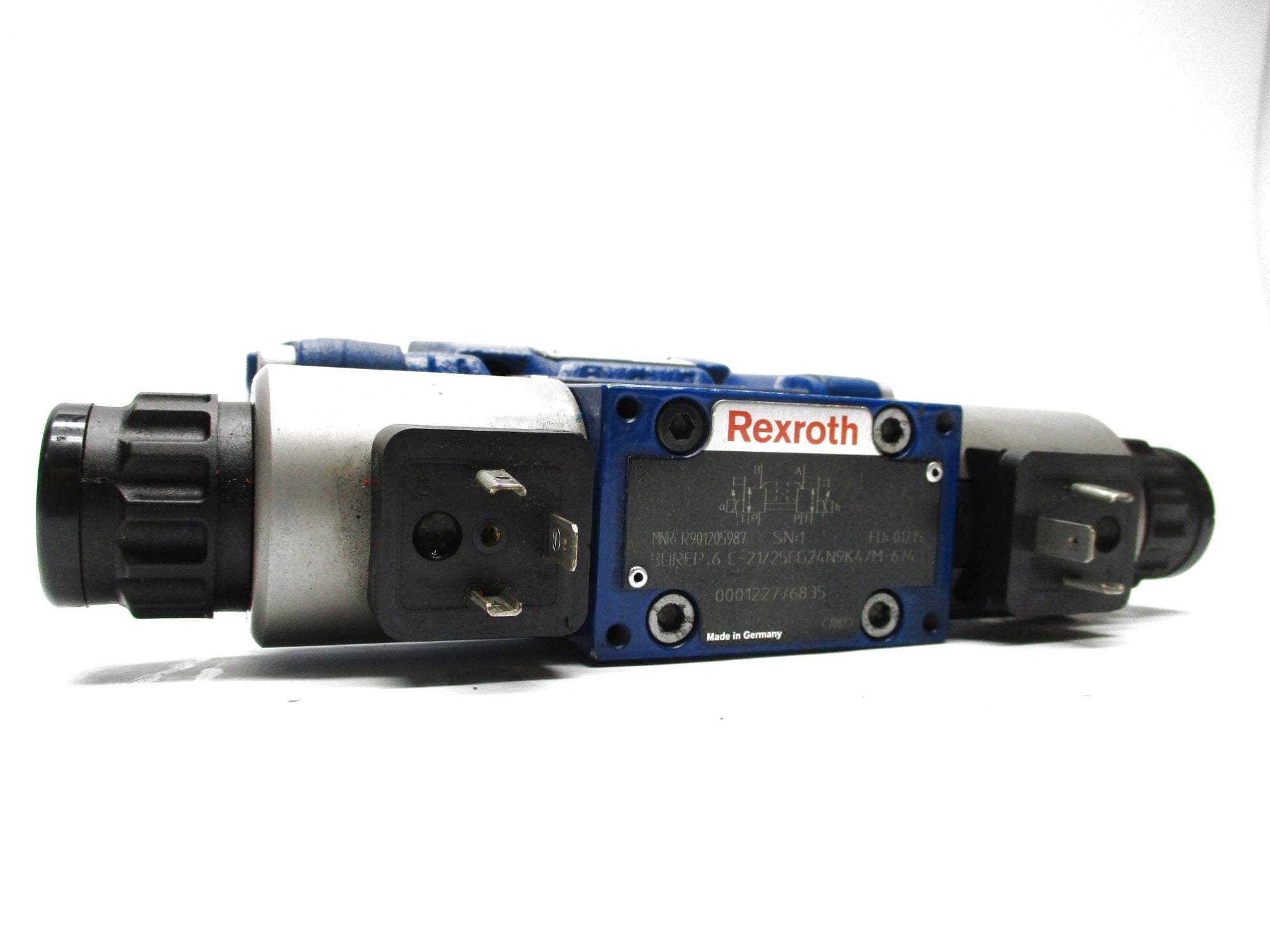 REXROTH 4WRZ-10W6-85-70/6EG24N9ETK4/D3M UNMP