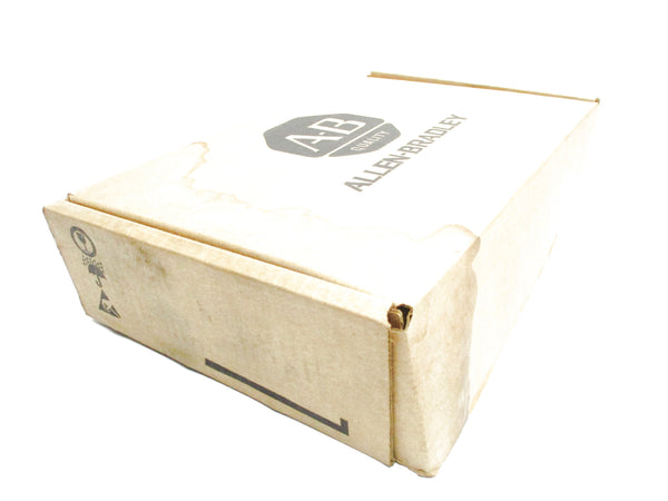 ALLEN BRADLEY 1771-OD16 SER. A DATE:1995 NSFS
