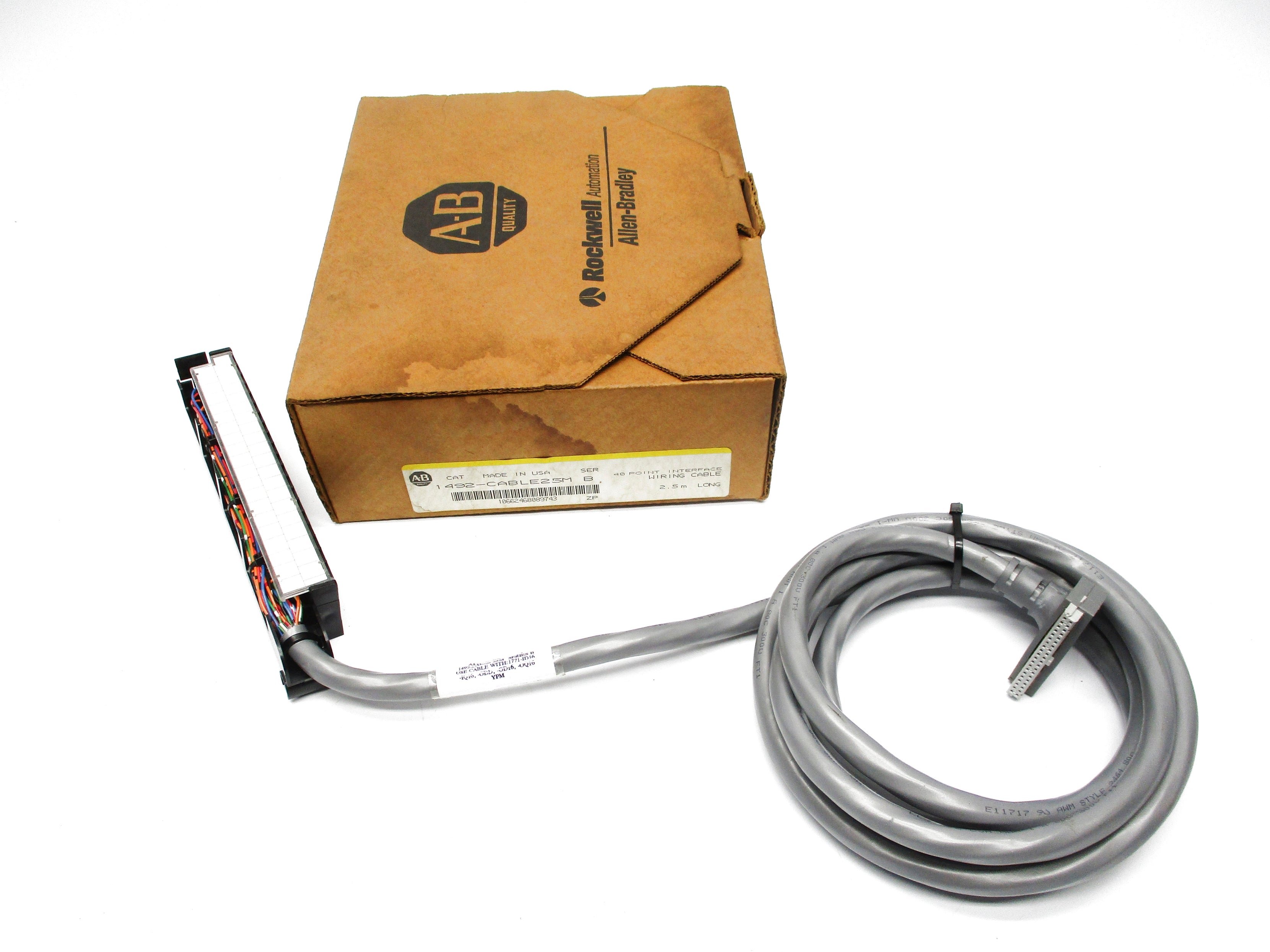 ALLEN BRADLEY 1492-CABLE25M SER. B NSMP