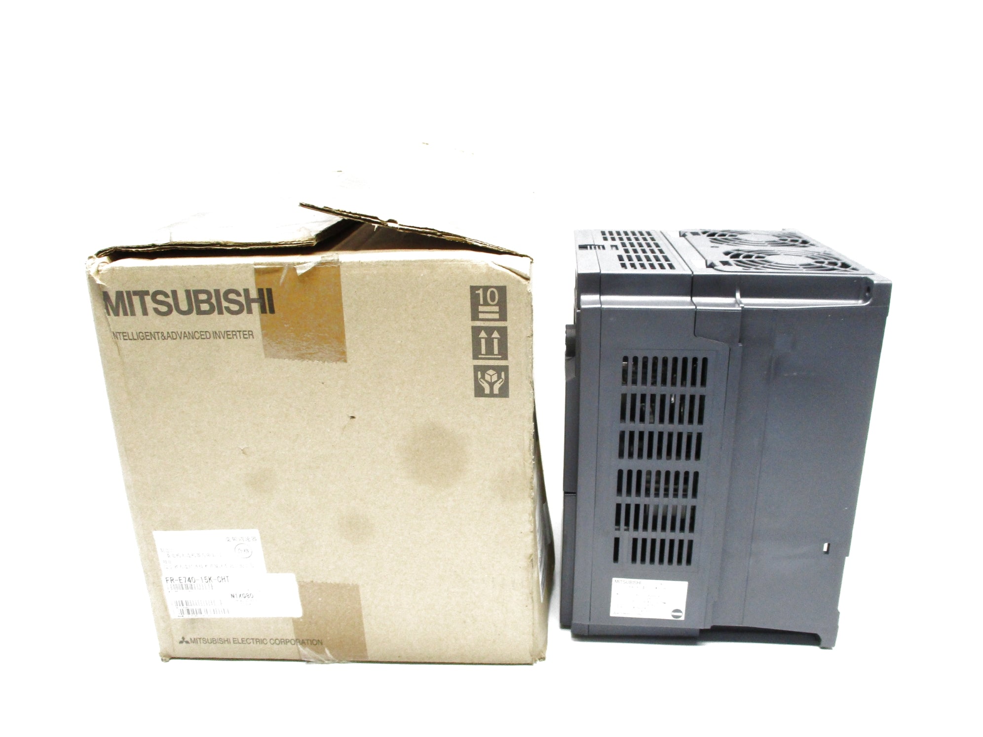 MITSUBISHI FR-E740-15K-CHT NSMP