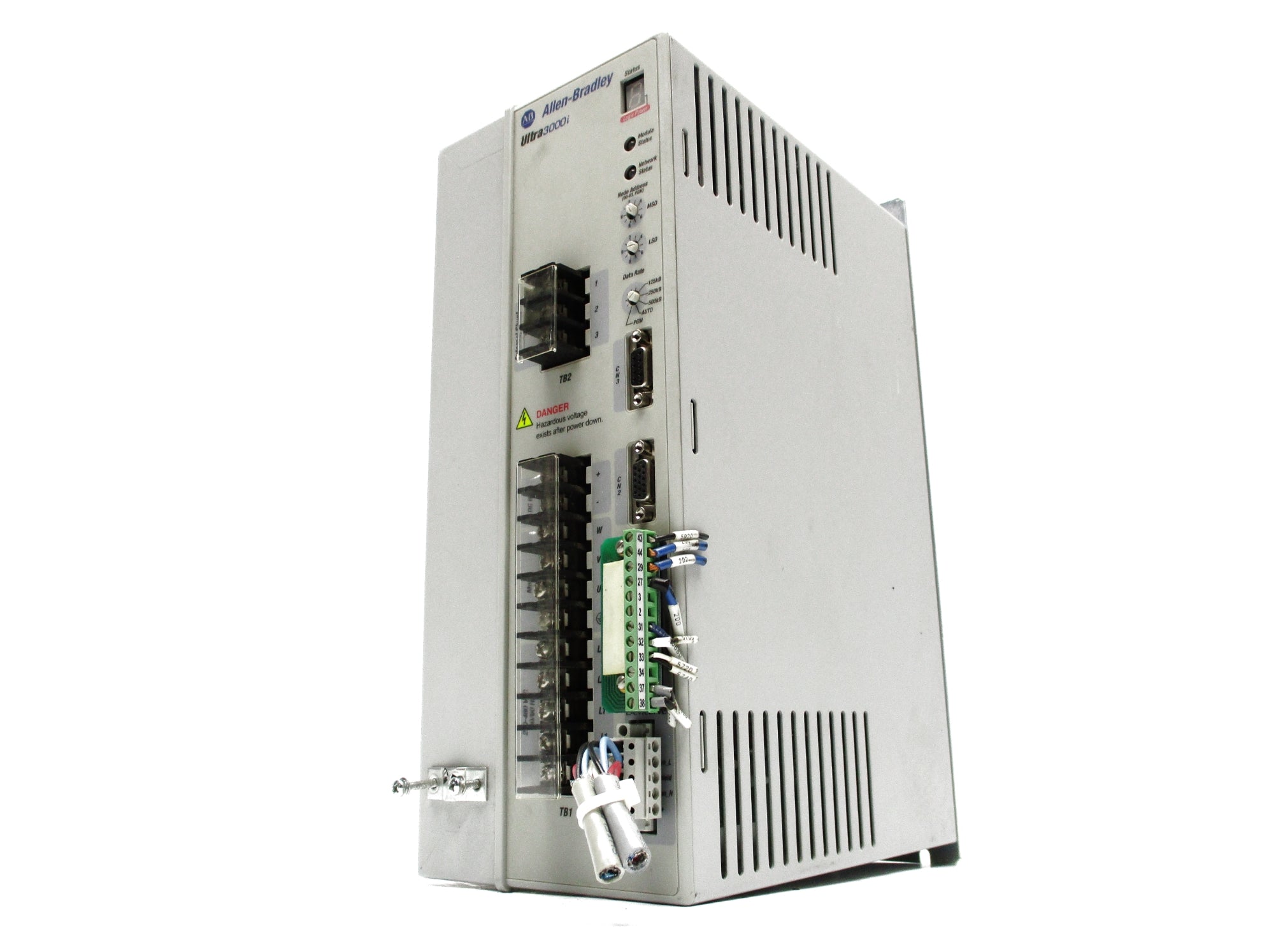 ALLEN BRADLEY 2098-DSD-HV030X-DN SER. B F/W 1.52 UNMP