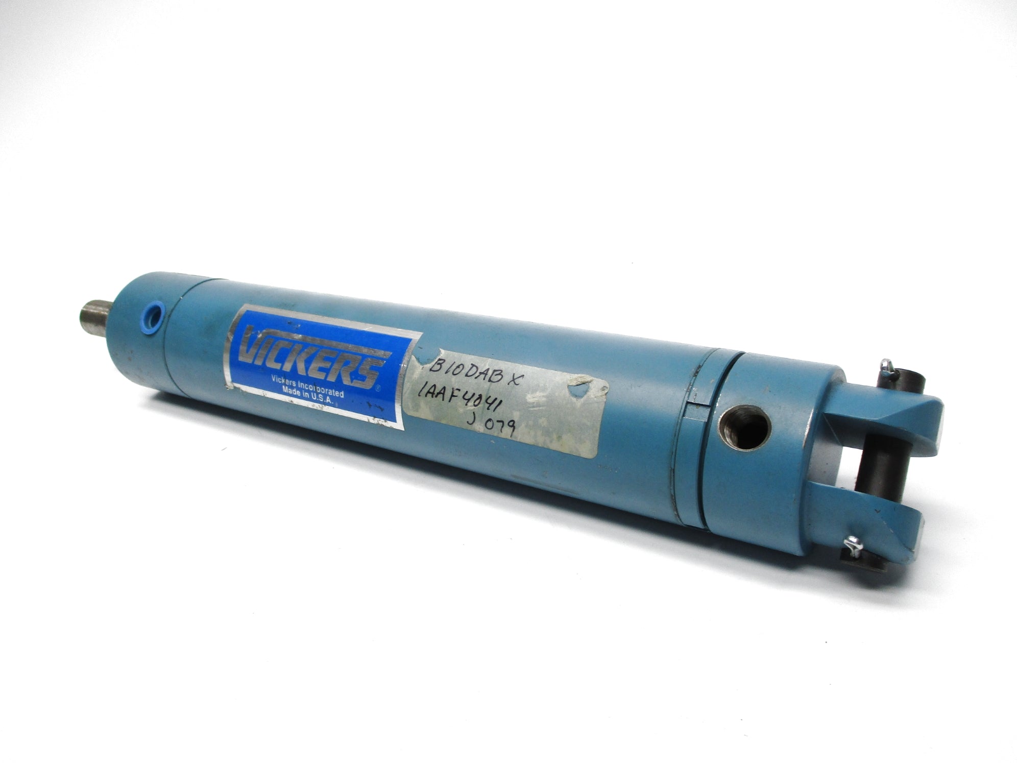 VICKERS TB10DABX1AAF4041J079 UNMP