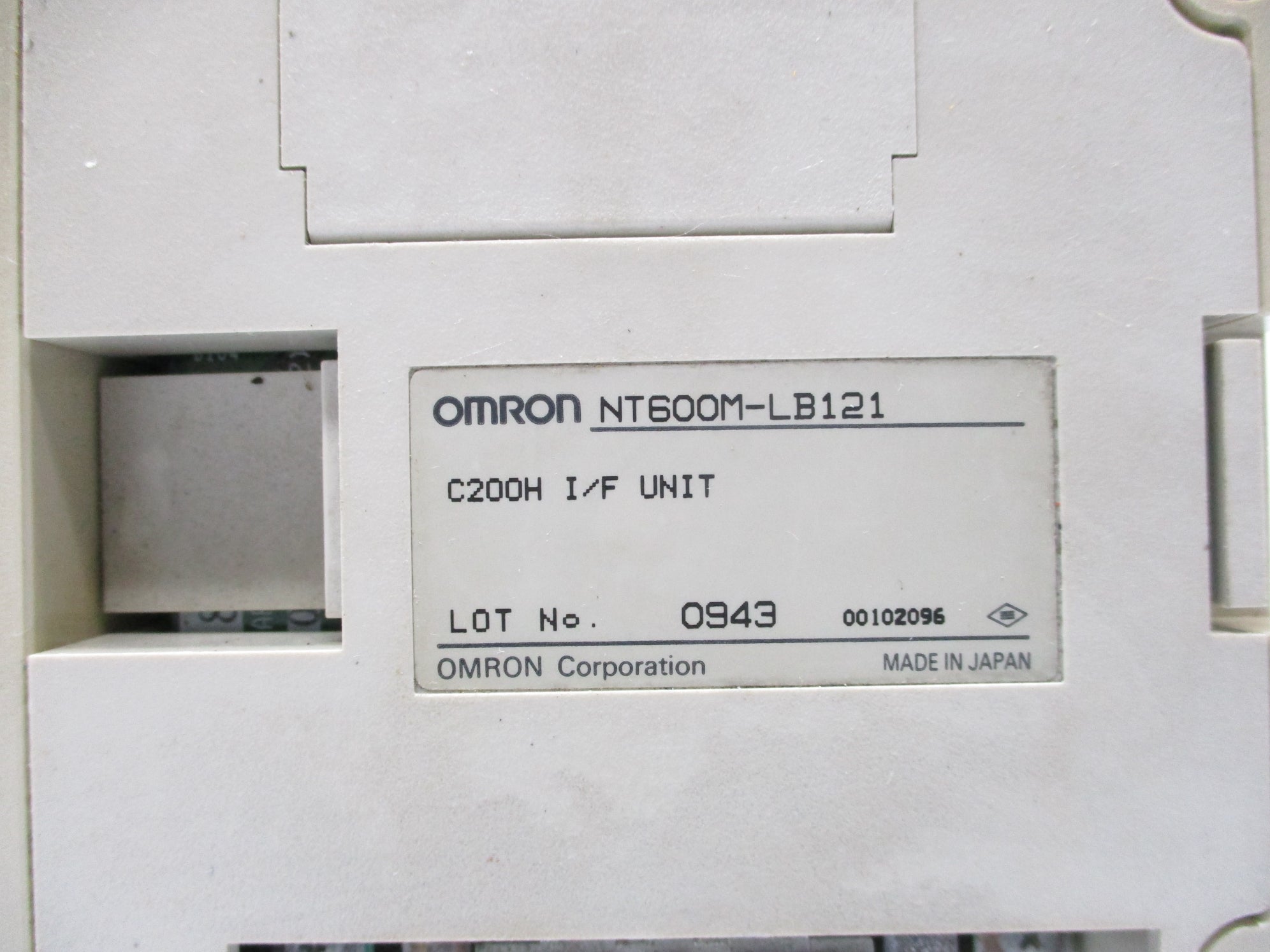 OMRON NT600M-DT122 (AS PICTURED) UNMP