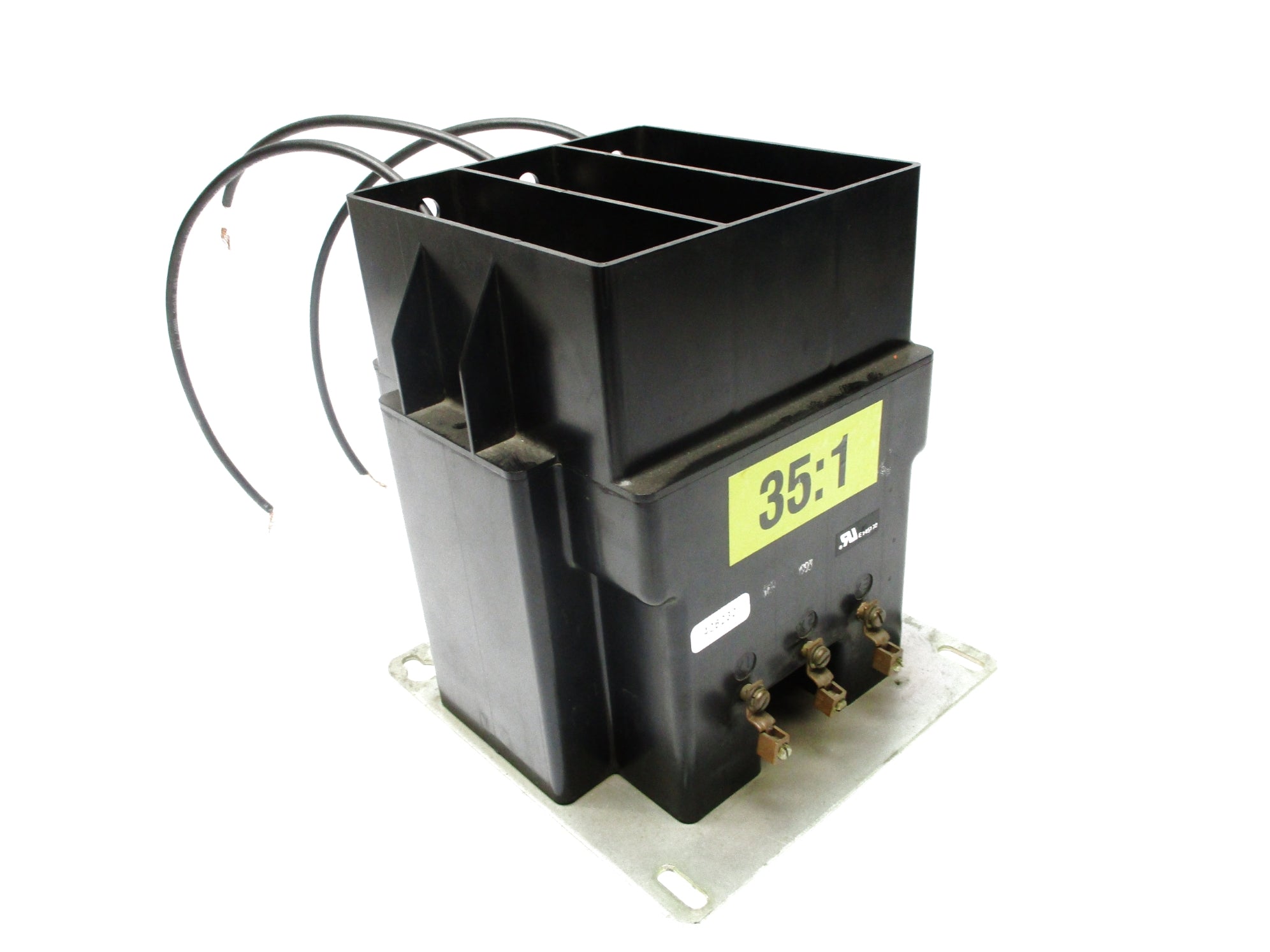 INSTRUMENT TRANSFORMER 3PT3-60-422 UNMP