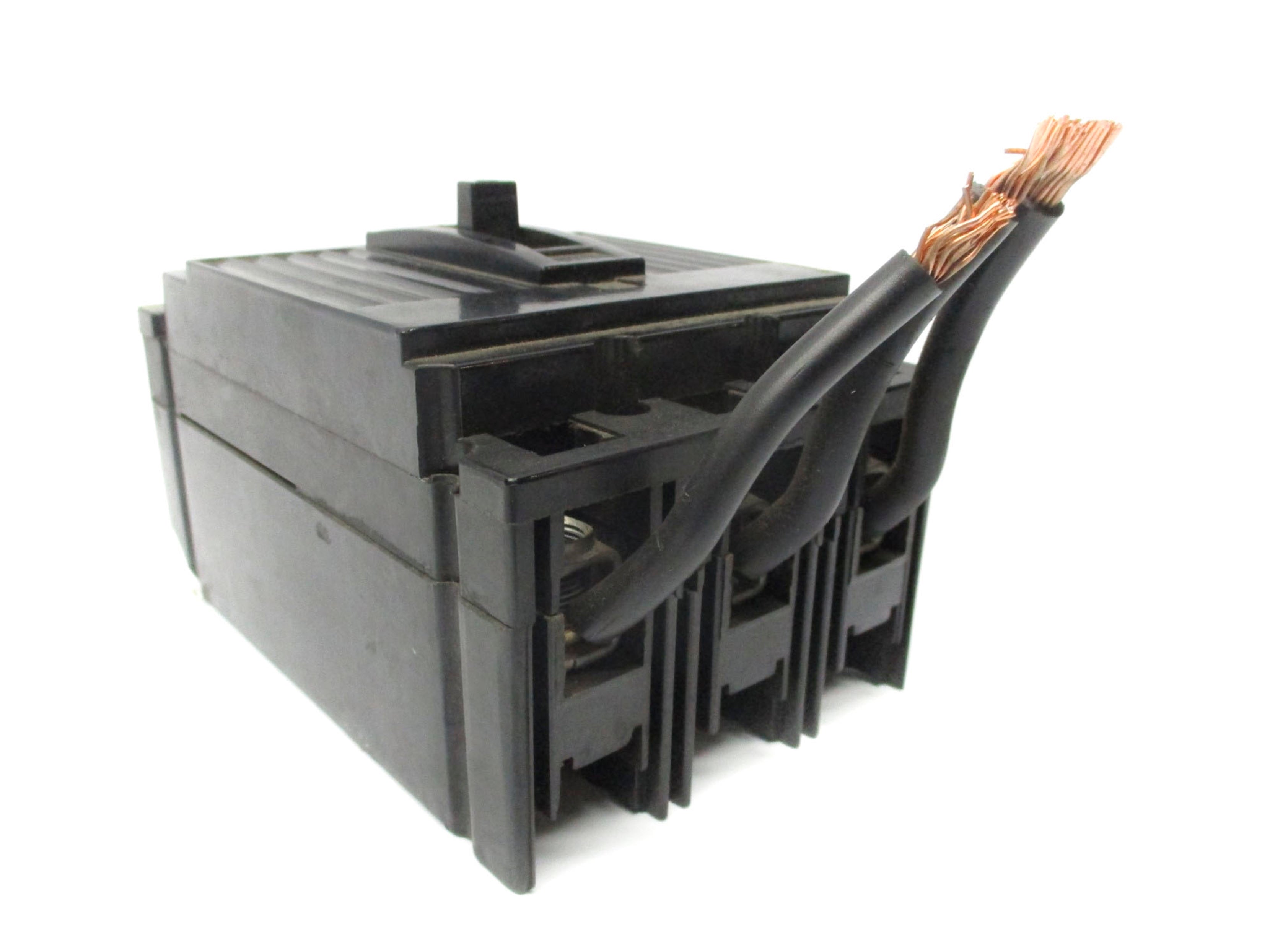 GENERAL ELECTRIC TEF136070 70A (AS PICTURED) UNMP