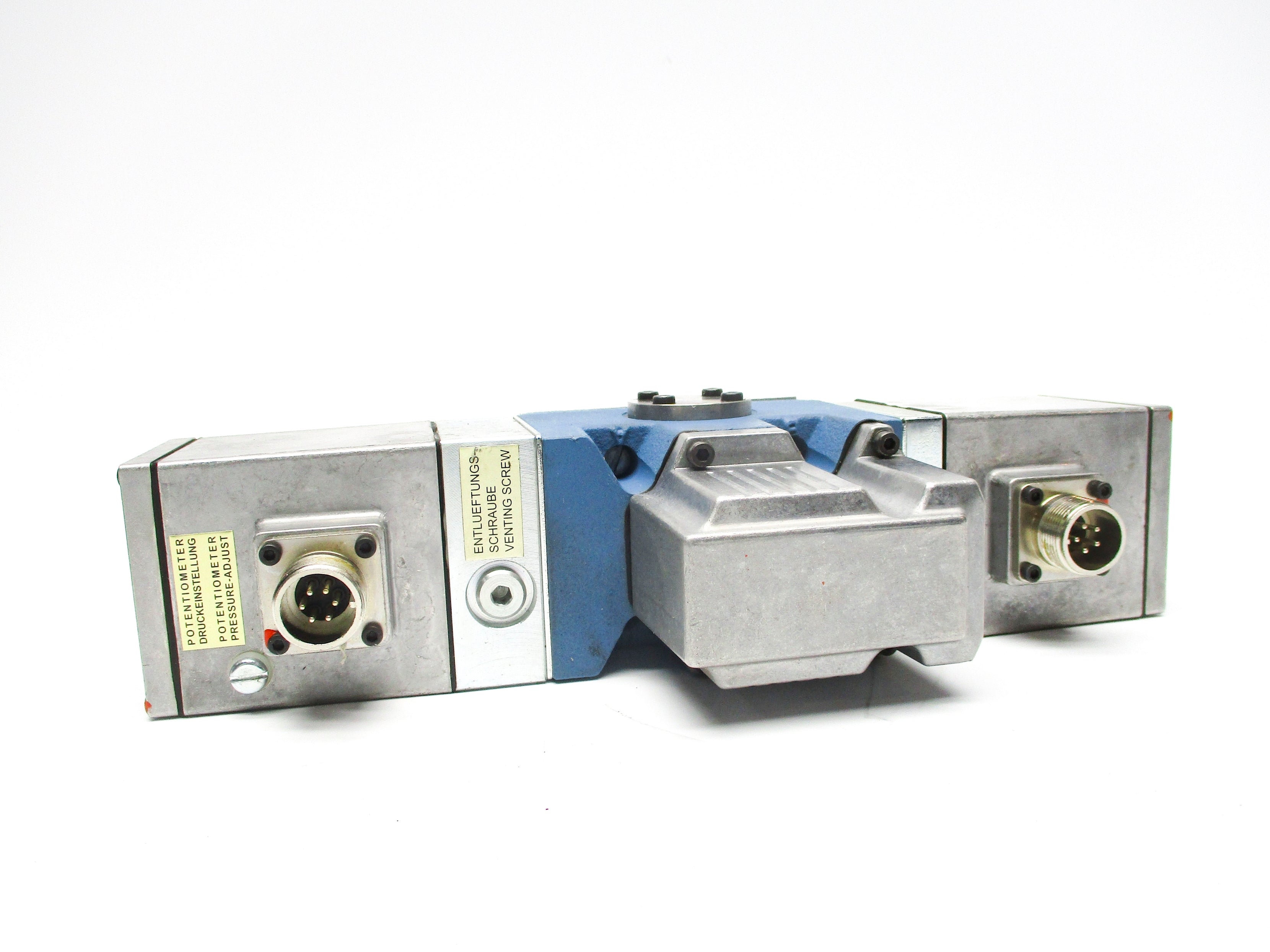 MOOG D651-235G-5 TYPE P23XXGMCN6A0X NSNP