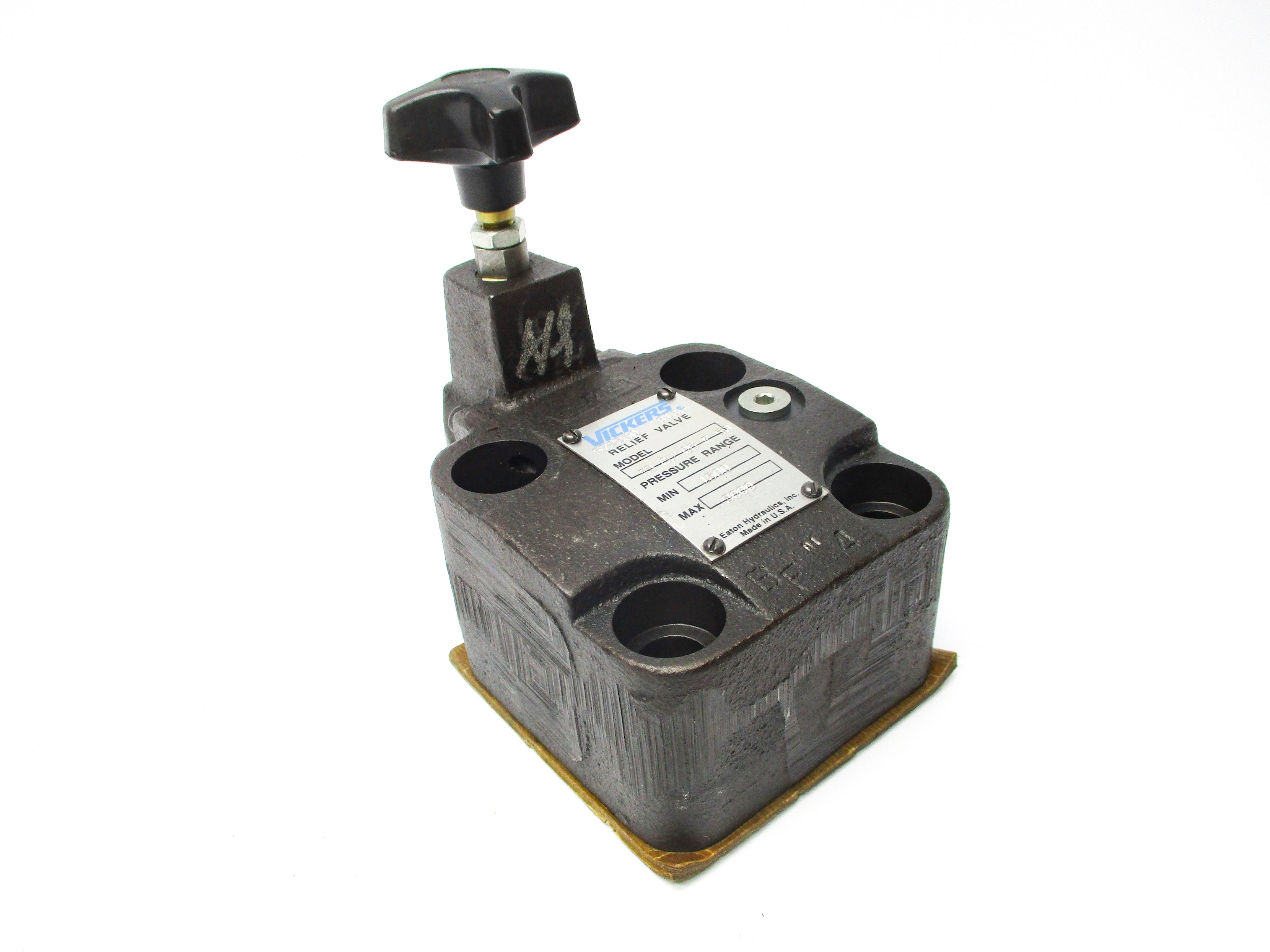 VICKERS F3CG06F50 572260 B13S NSNP
