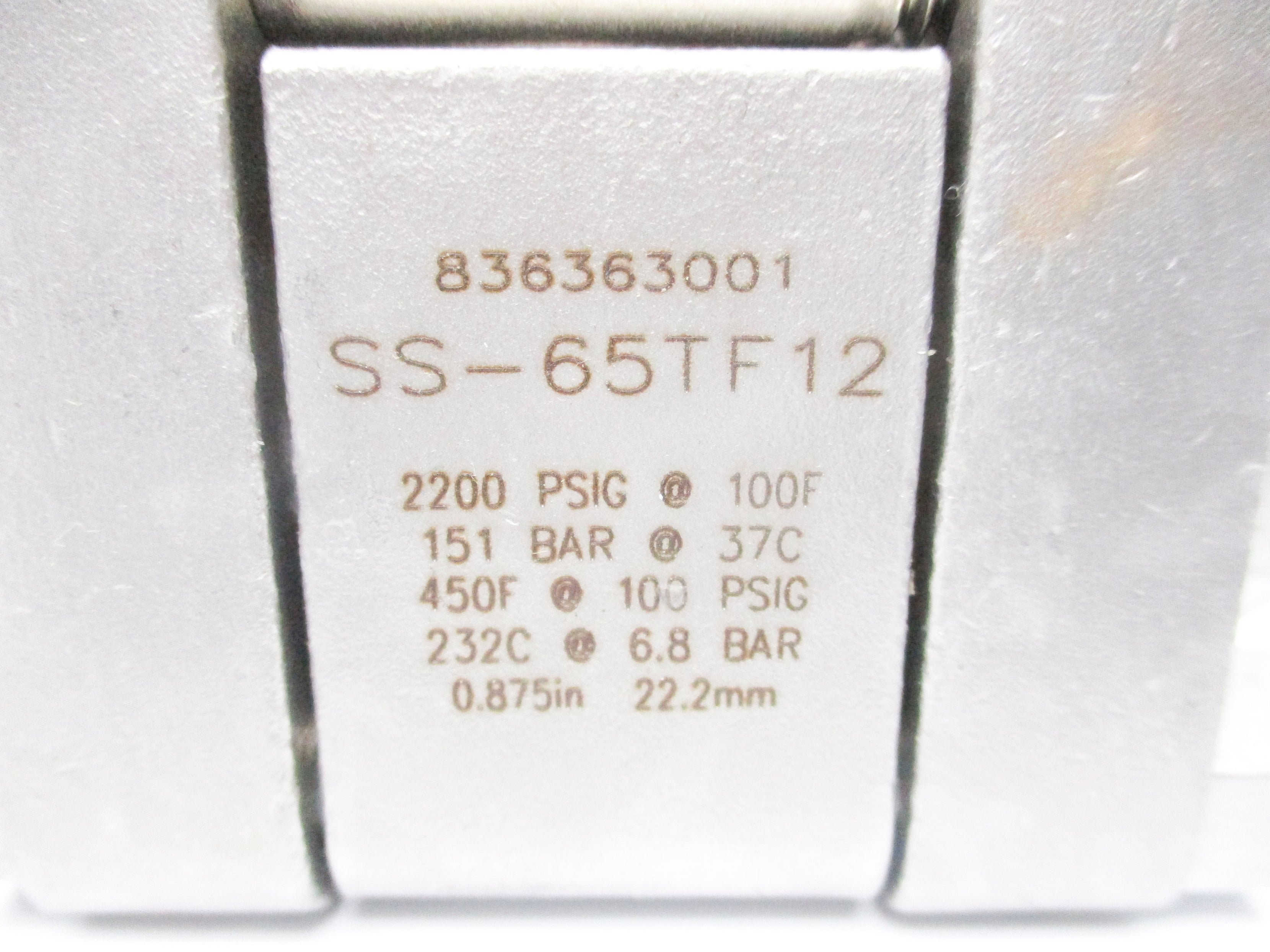 SWAGELOK SS-65TF12 2200PSI NSNP
