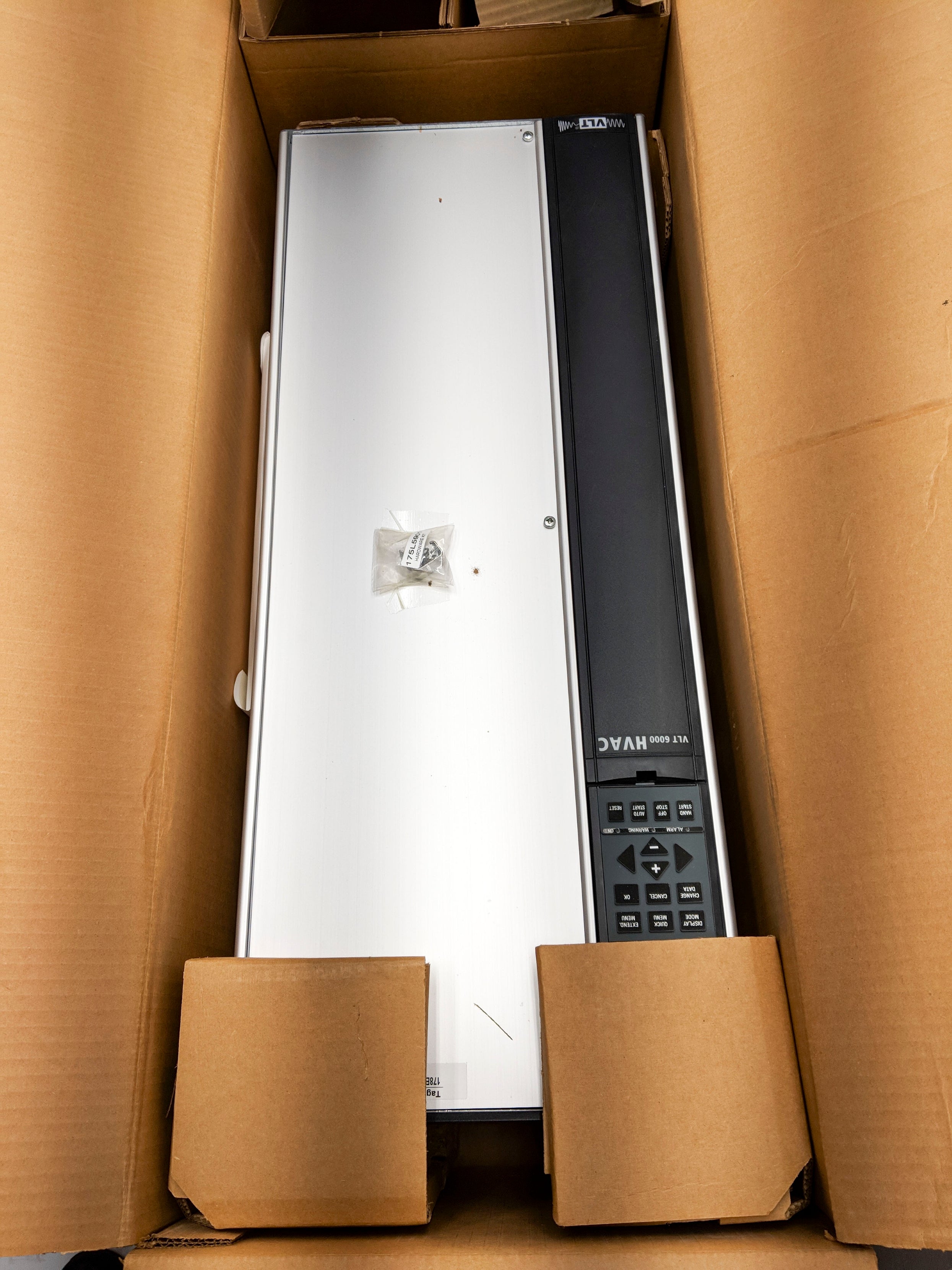 DANFOSS 178B3811 VLT6062GT4CN1STR0DLF40A00C0 NSMP