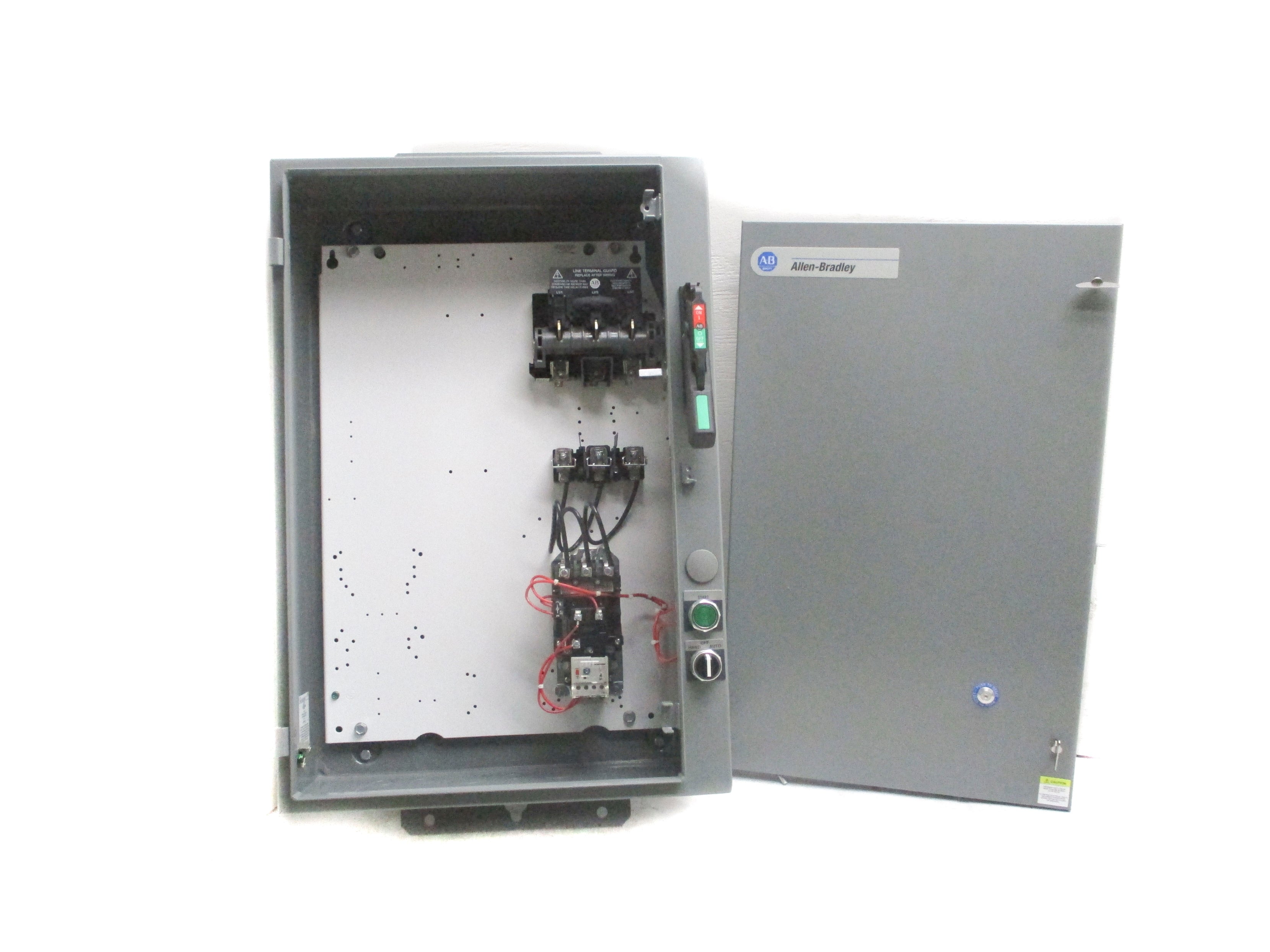 ALLEN BRADLEY 1232X-BNCD-A2H-24R SER.1 NSMP