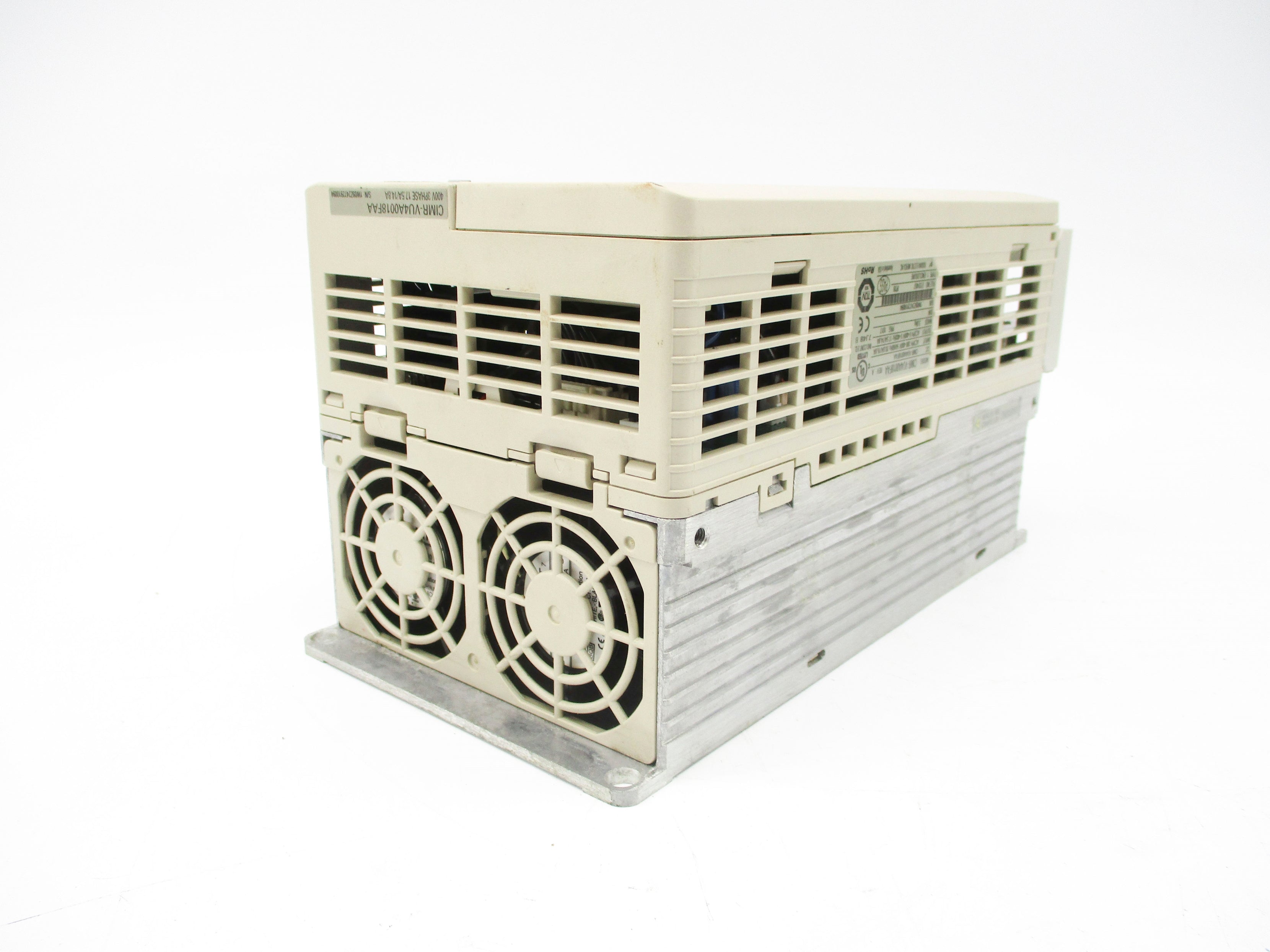 YASKAWA CIMR-VU4A0018FAA UNMP