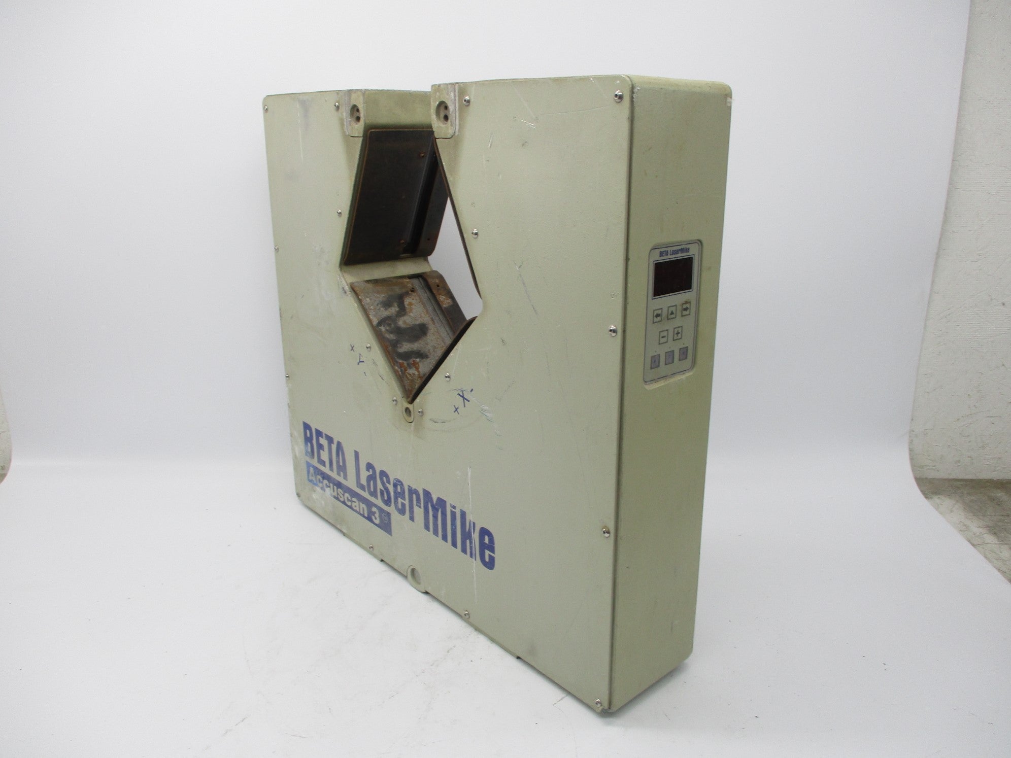 BETA LASERMIKE LD1075XY-S (AS PICTURED) UNMP