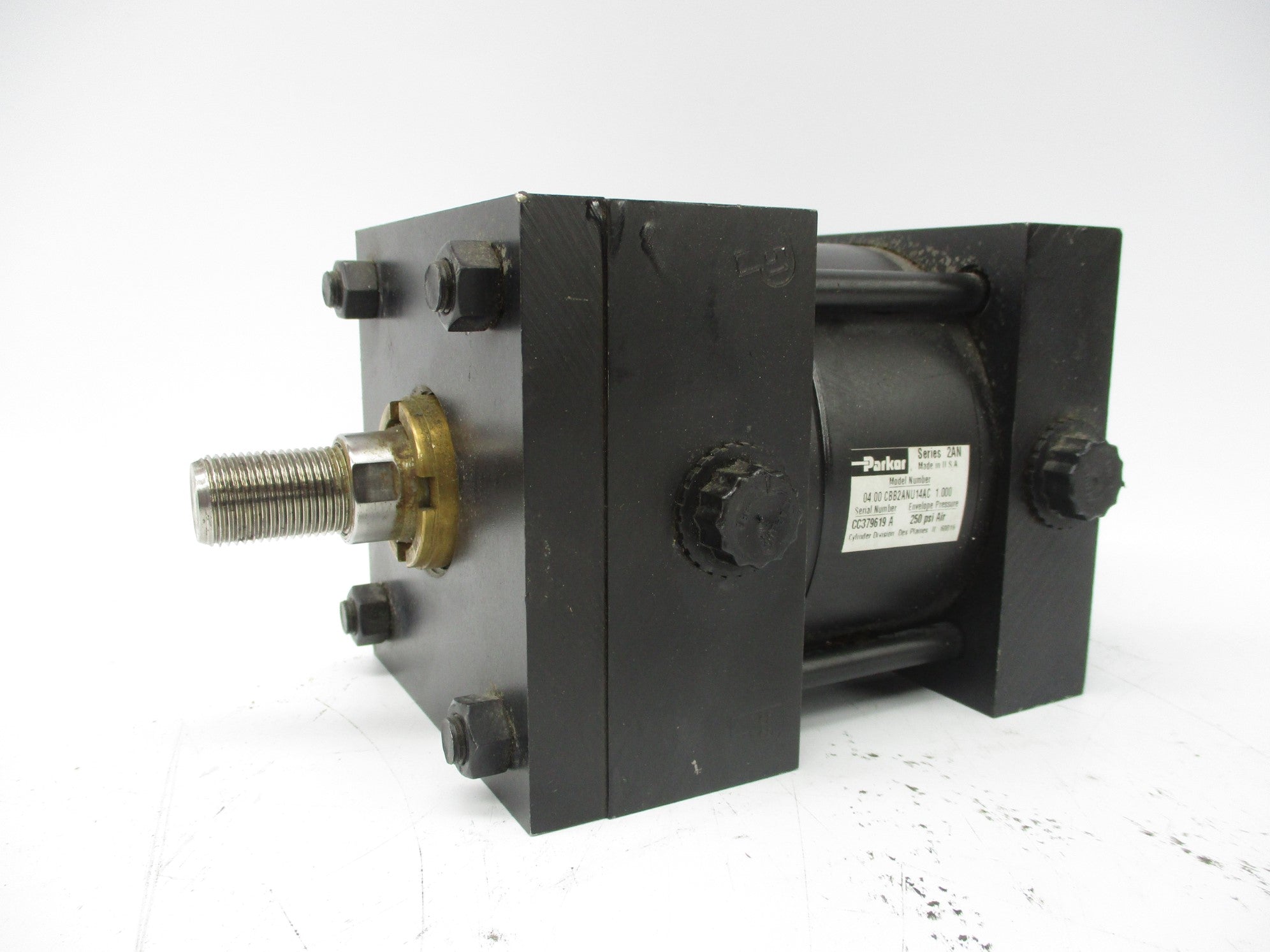 PARKER 04.00CBB2ANU14AC1.000 250PSI NSNP